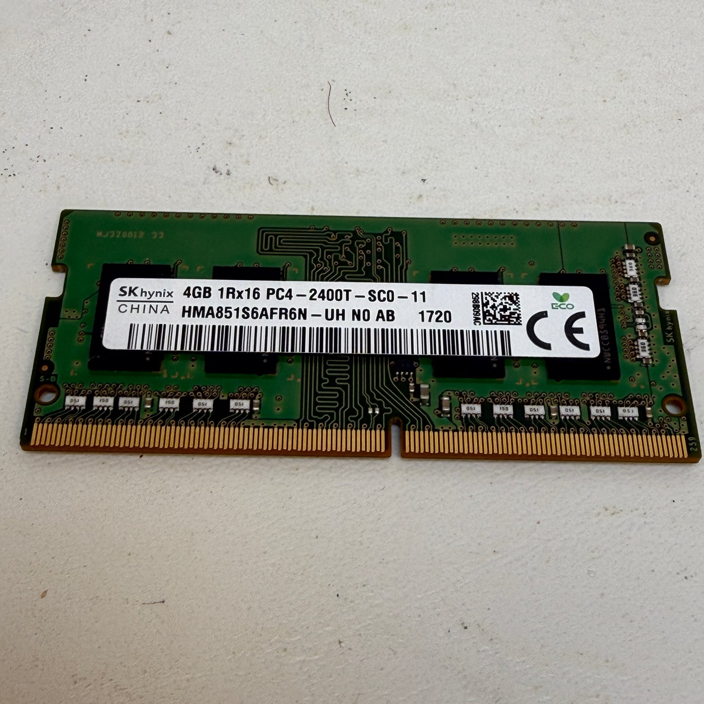 SK Hynix HMA851S6AFR6N 4GB RAM DDR4 2400MHz