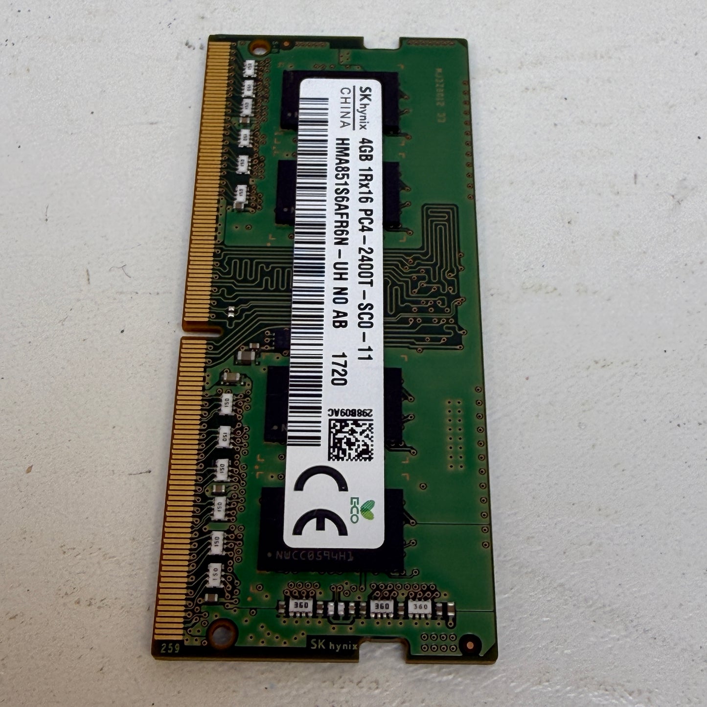 SK Hynix HMA851S6AFR6N 4GB RAM DDR4 2400MHz