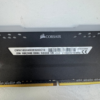 Corsair Vengeance RGB Pro 16GB (2x8GB) RAM DDR4 3200MHz CMW16GX4M2E3200C16