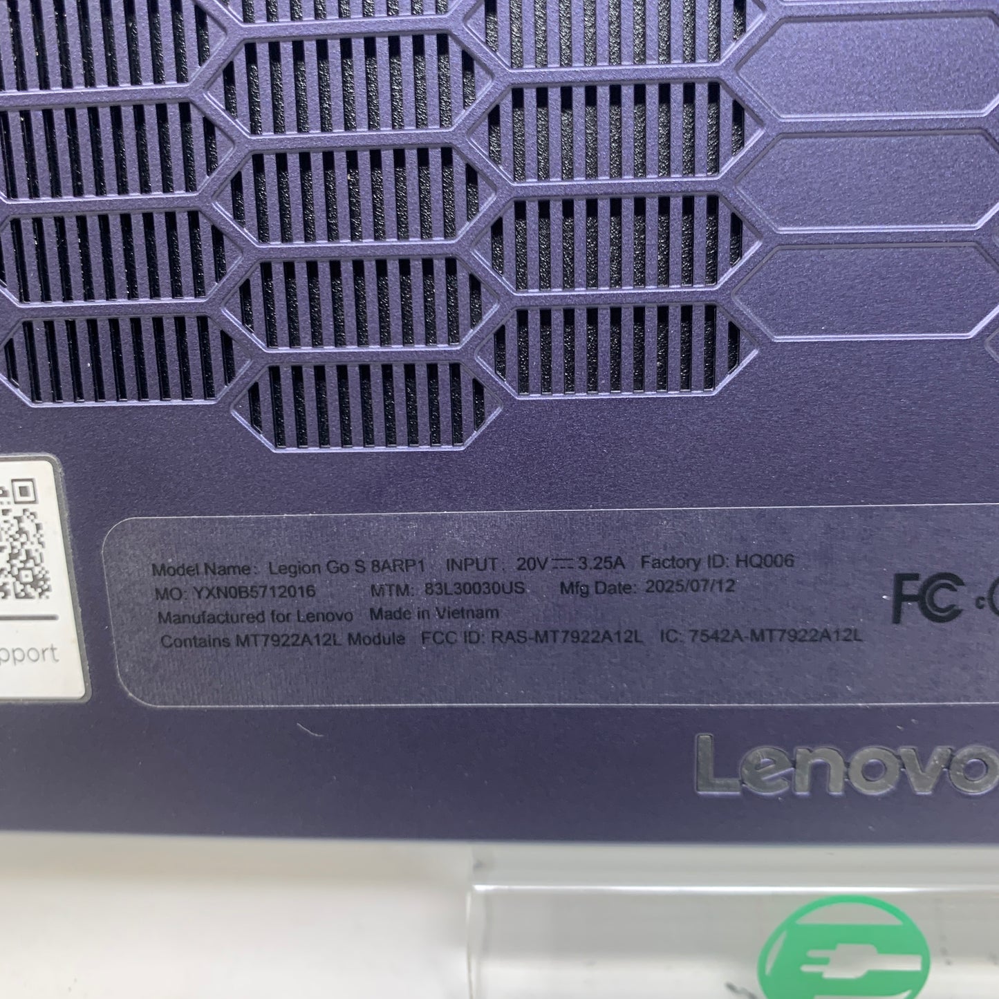 Lenovo Legion Go S with SteamOS 8" AMD Ryzen Z2 Go 16GB RAM 512GB Black