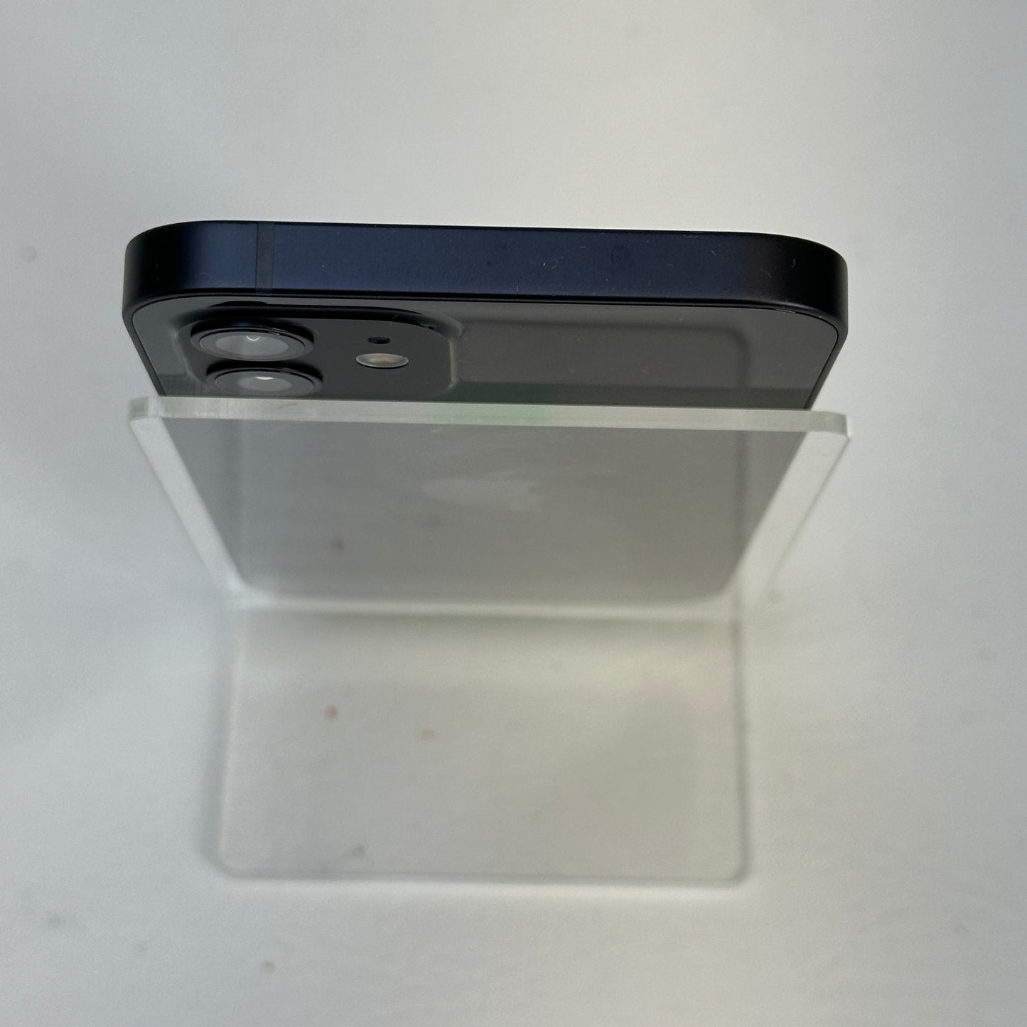 Factory Unlocked Apple iPhone 12 64GB Black MGJ53B/A