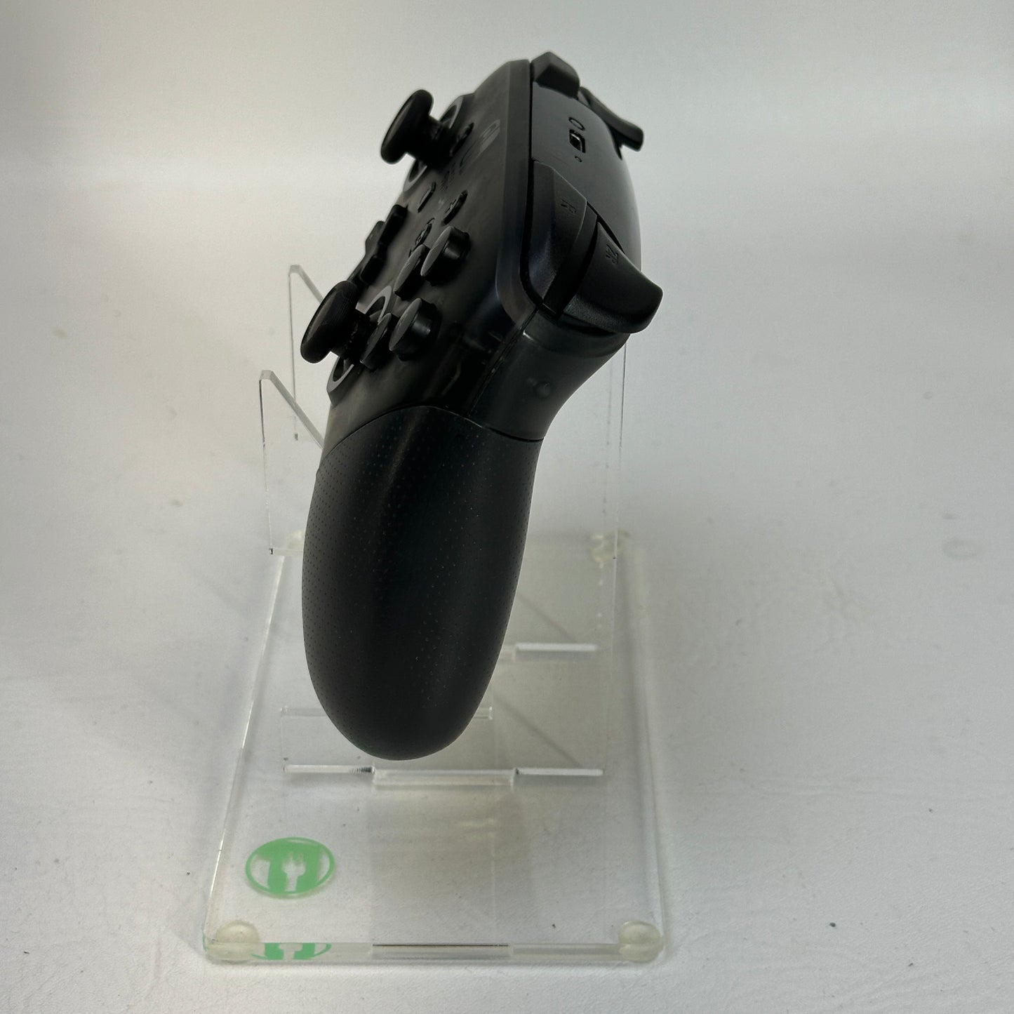 Nintendo Switch Pro Controller Controller HAC-013 Black