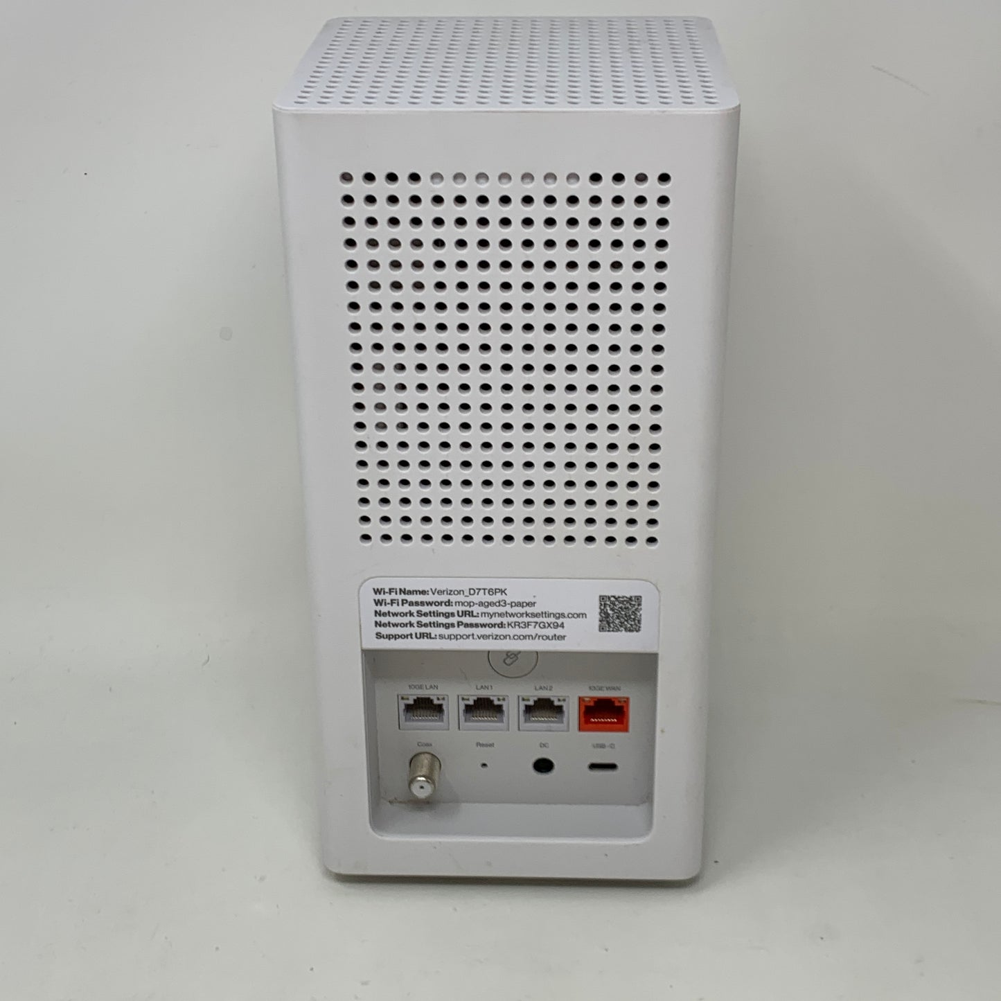 Verizon CR1000B Tri Band WiFi 6E Wireless Home Router