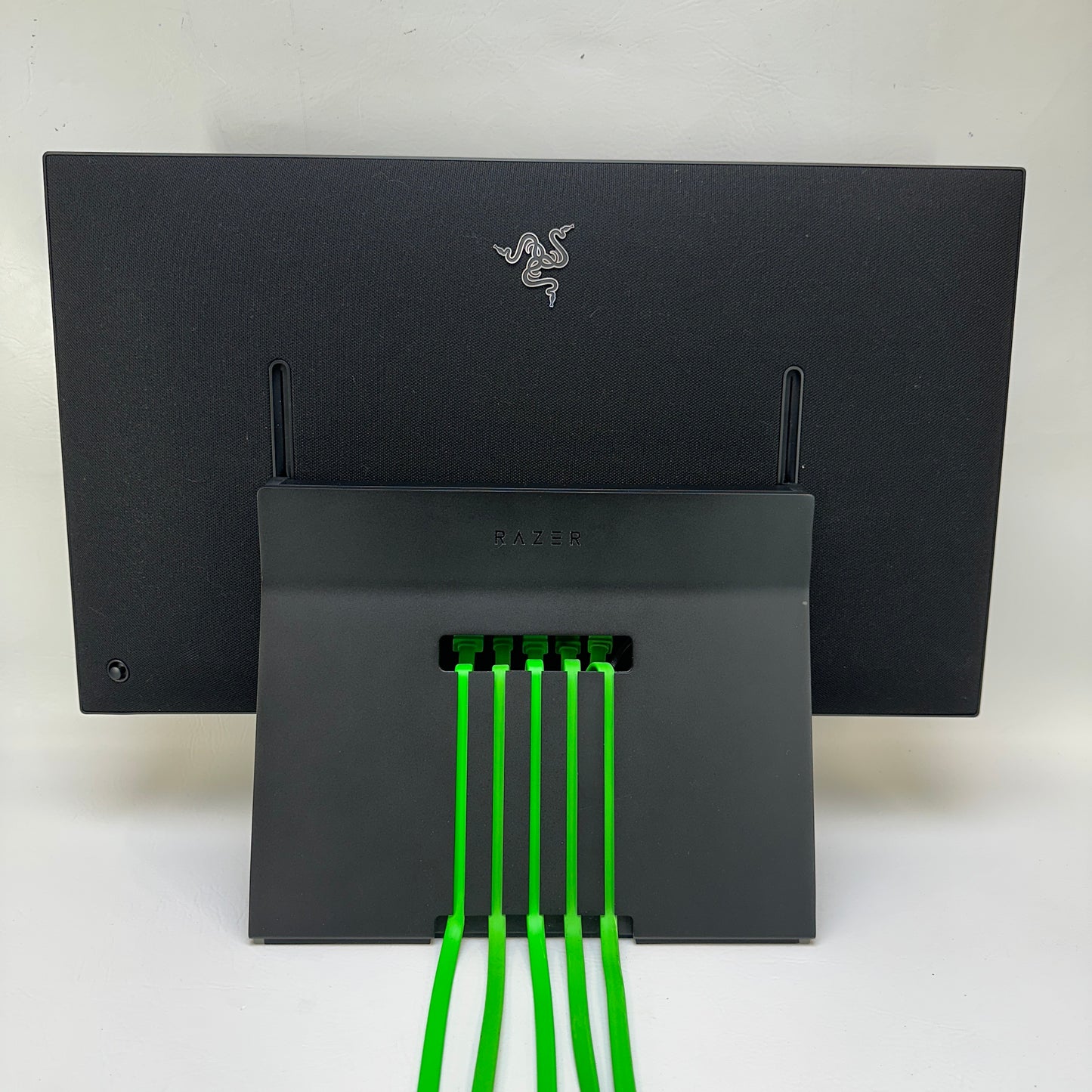 Razer 27" RZ39-0350 LED-backlit LCD IPS Desktop Gaming Monitor