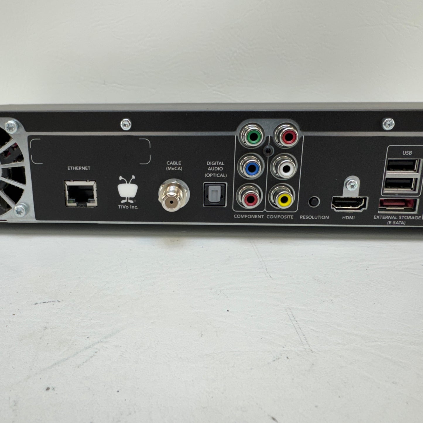 Tivo Roamio Plus Digital Video Recorder TCD848000