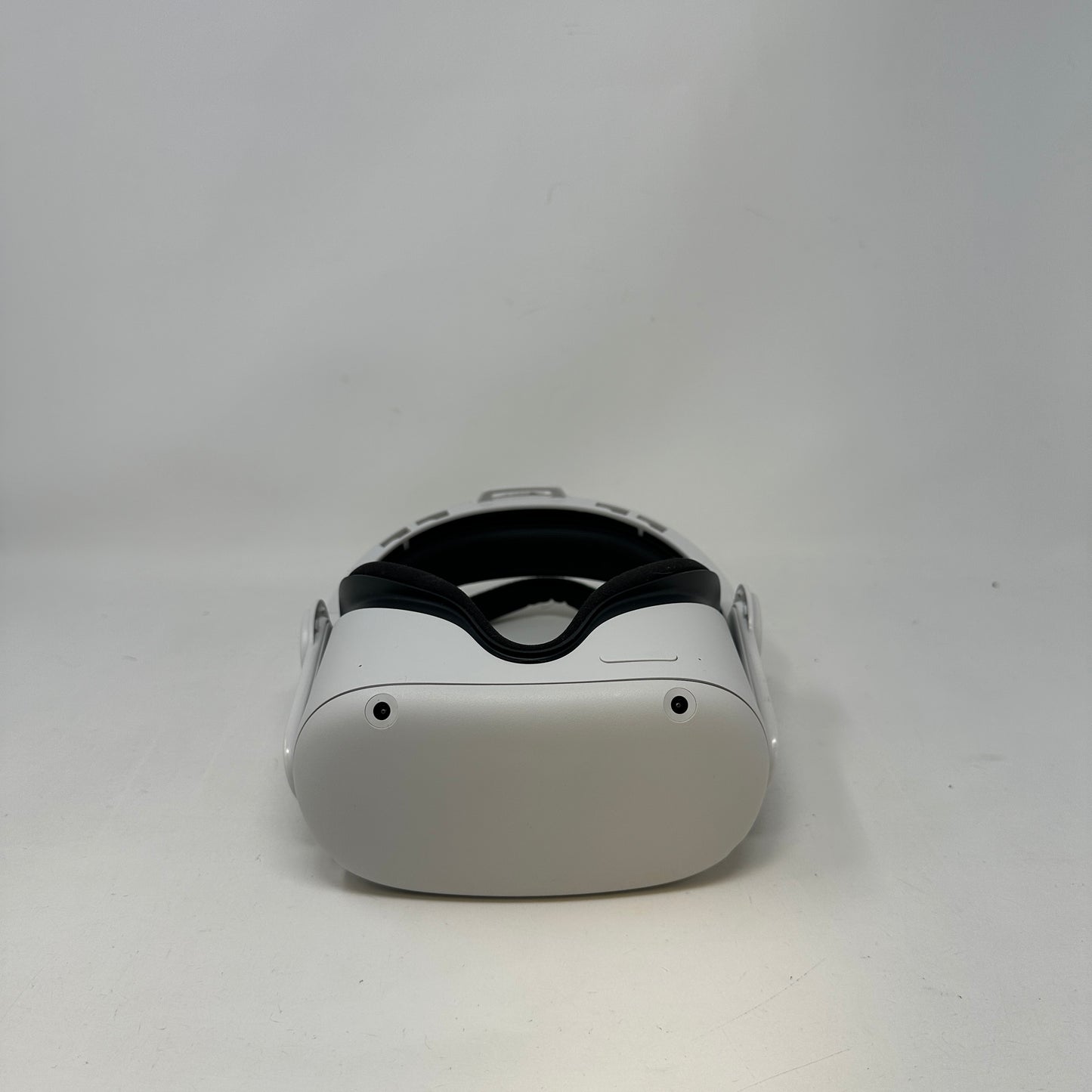 Meta Quest 2 128GB Standalone All-in-One VR Headset KW49CM