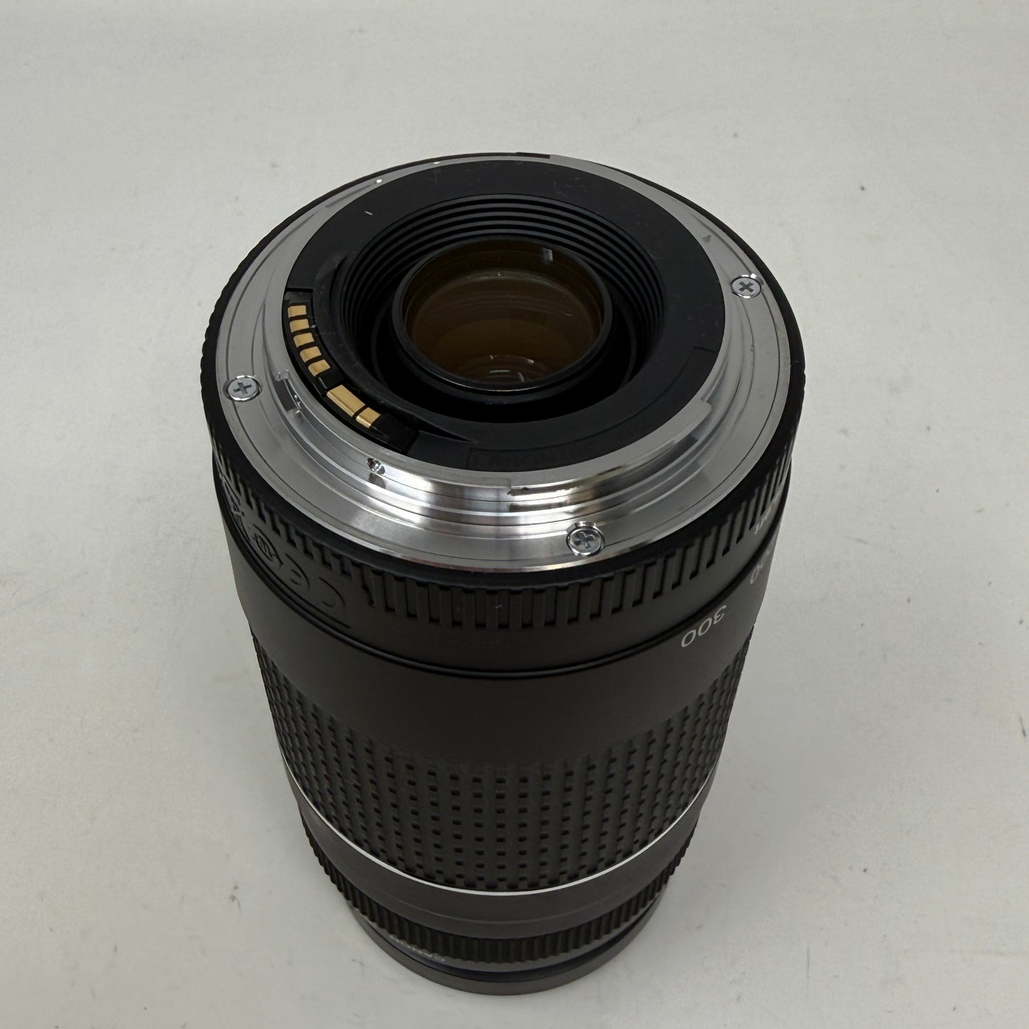 Canon EF 75-300mm f/1:4-5.6 III Telephoto Zoom Lens