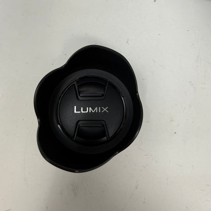 Panasonic Lumix DMC-G7 4K Mirrorless Camera w/14-42mm Lens,Charger & Hood Black