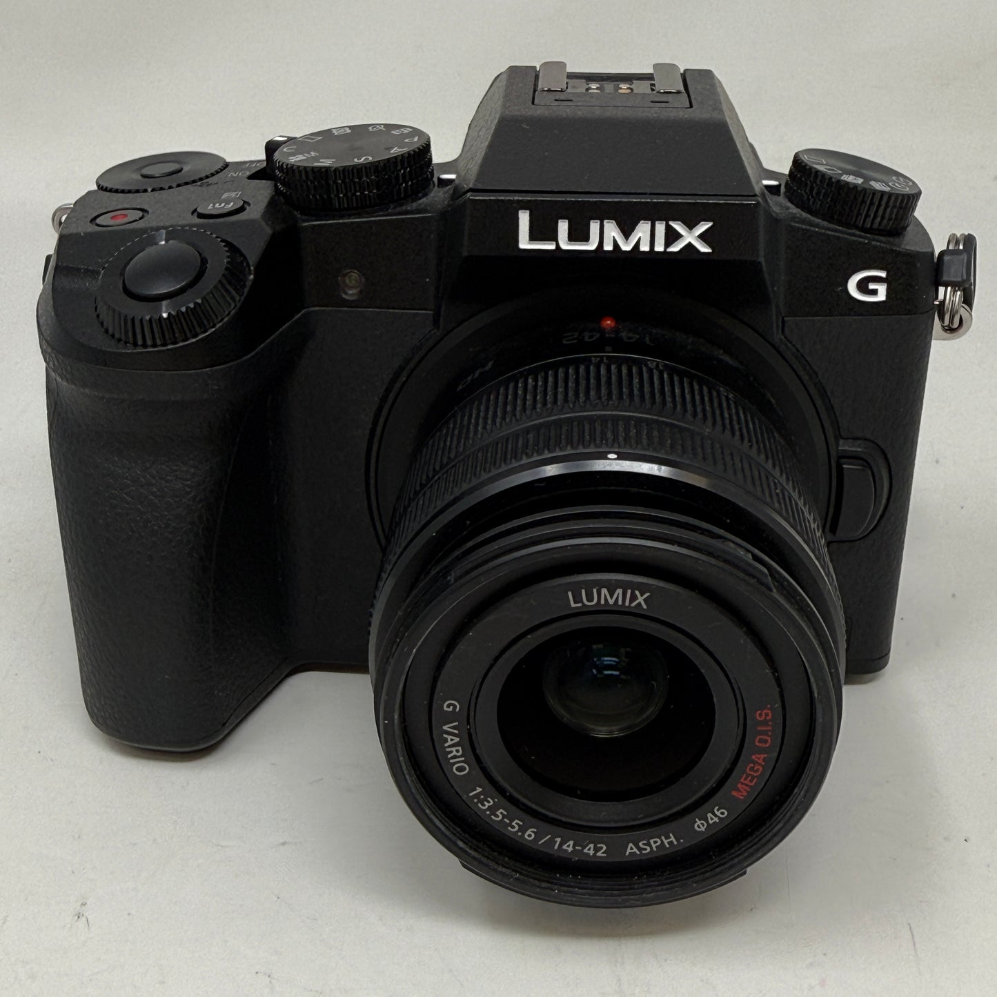 Panasonic Lumix DMC-G7 4K Mirrorless Camera w/14-42mm Lens,Charger & Hood Black