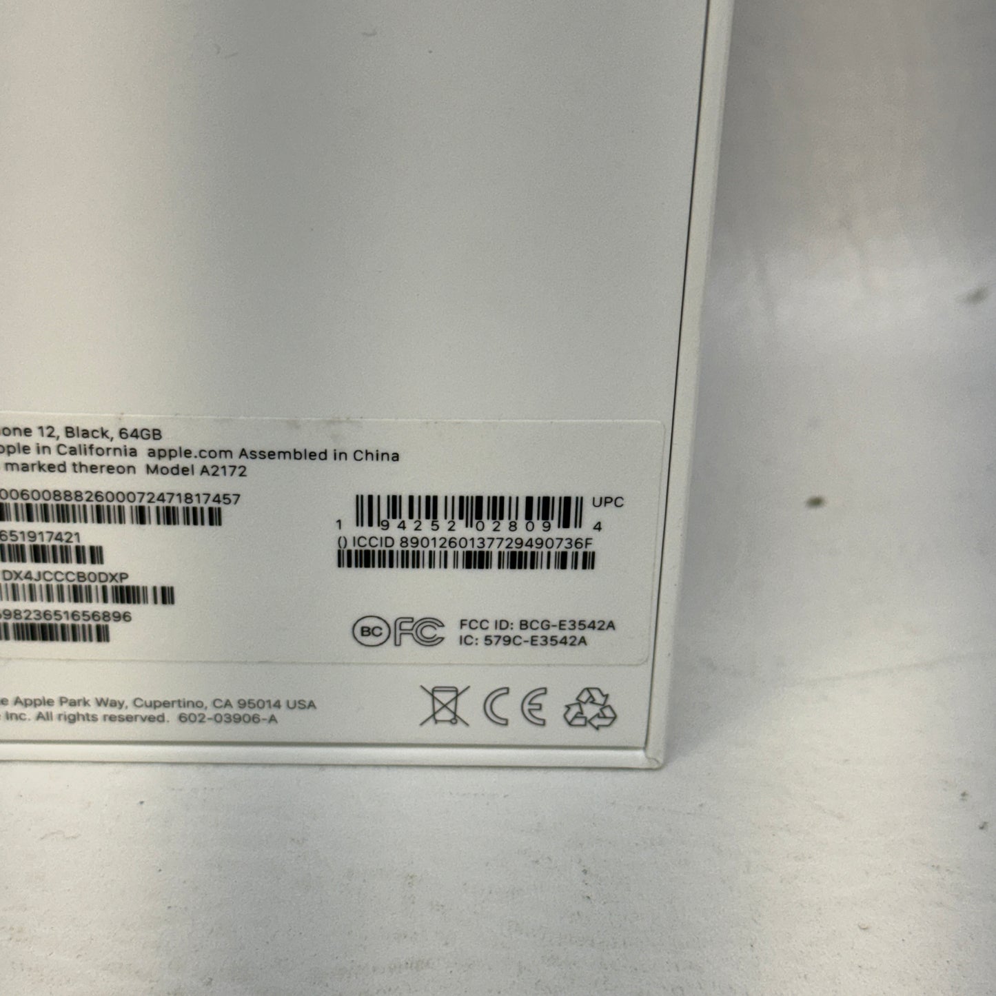 Factory Unlocked Apple iPhone 12 64GB Black MGFL3LL/A