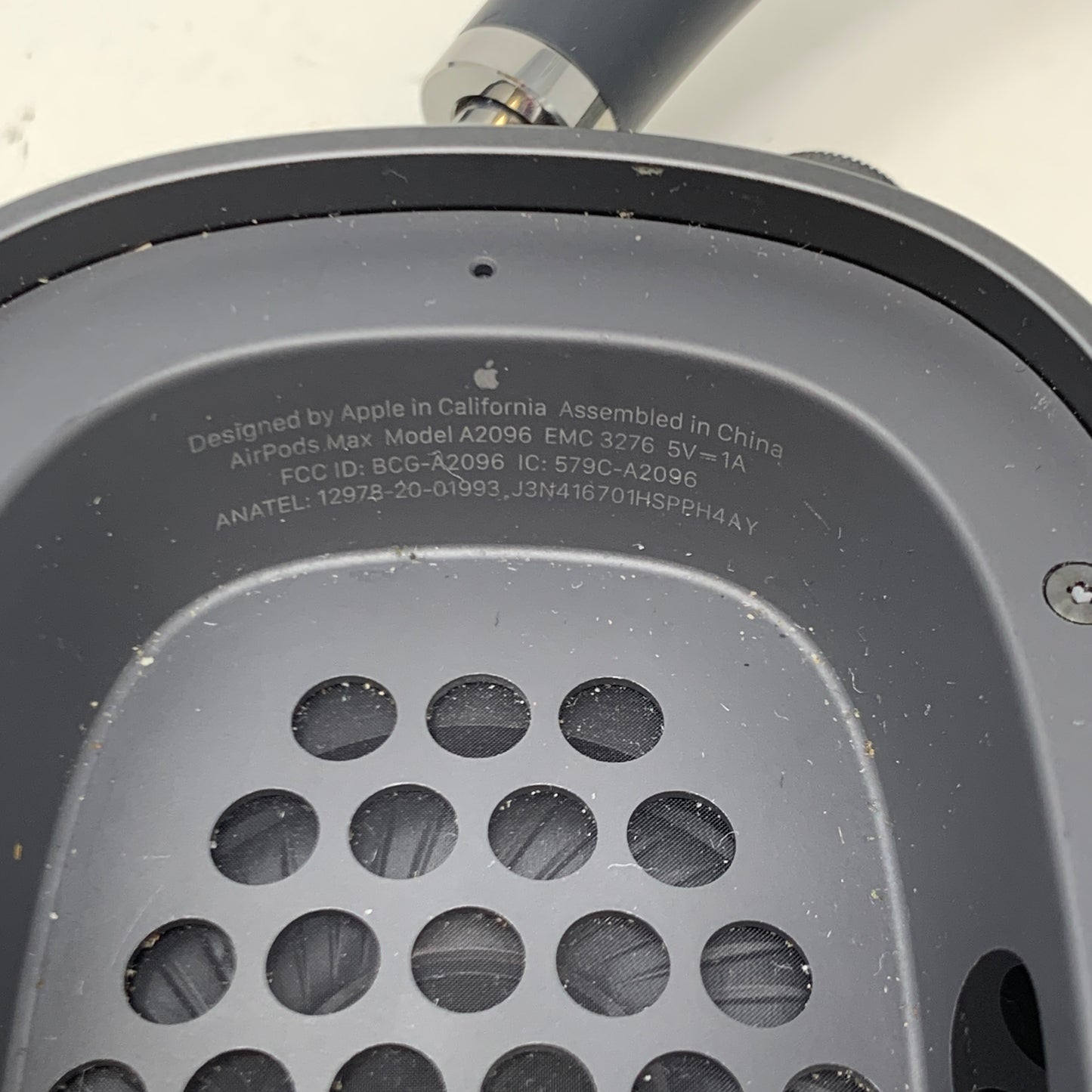 Apple AirPods Max Wireless Over-Ear Headphones Space Gray MGYH3AM/A