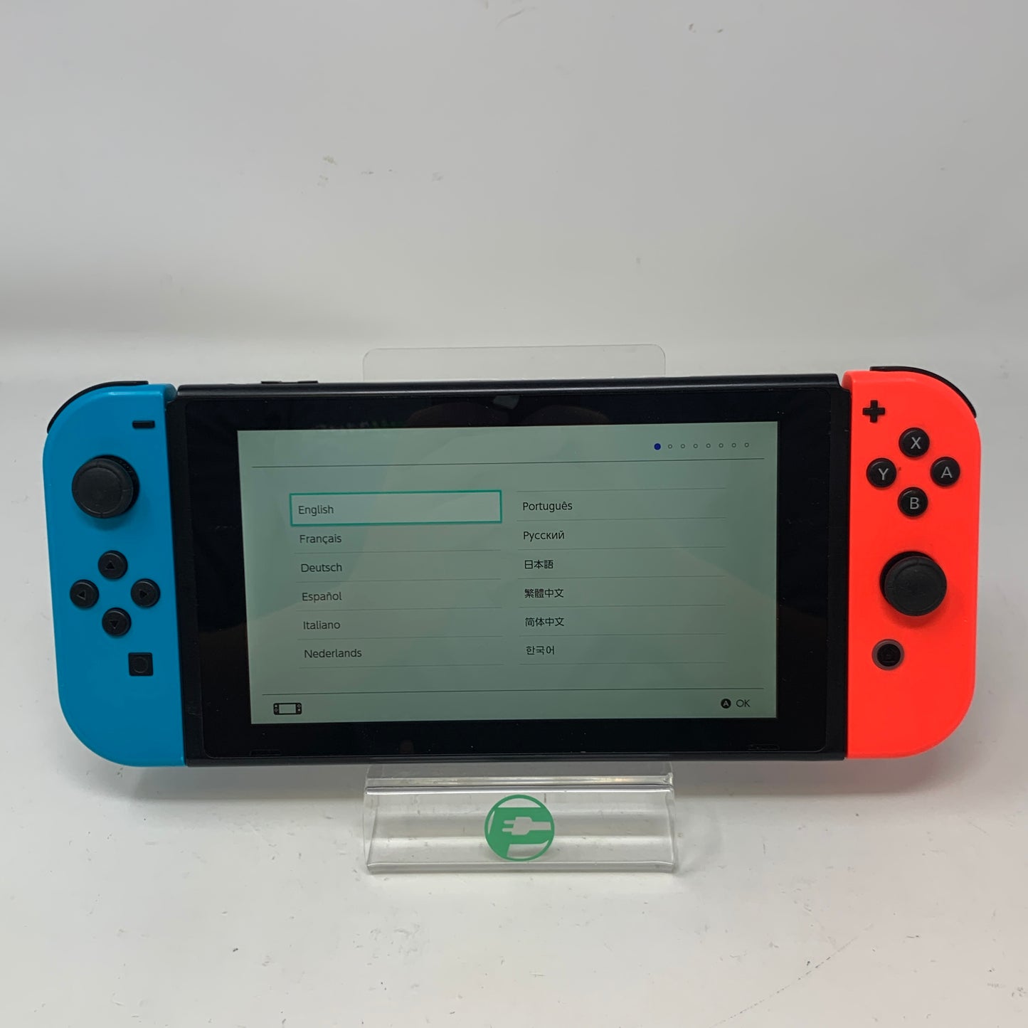 Nintendo Switch v2 Video Game Console HAC-001(-01)  Red/Blue