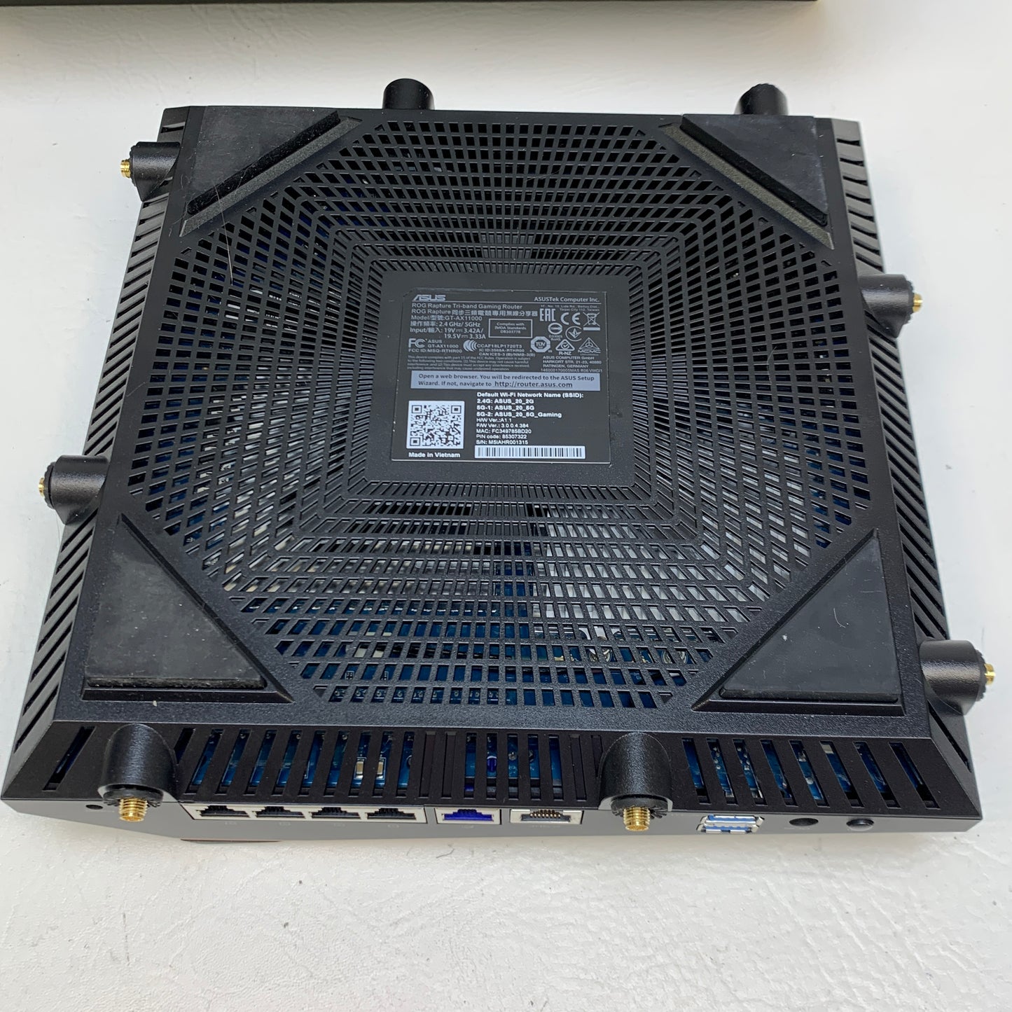 ASUS ROG Rapture Tri Band WiFi 6 GT-AX11000 Gaming Wireless Router