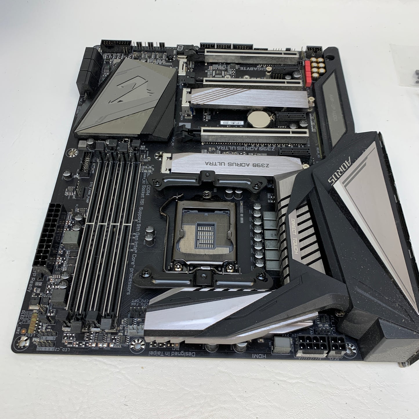 Gigabyte Z390 AORUS ULTRA LGA 1151 ATX Intel DDR4 Motherboard