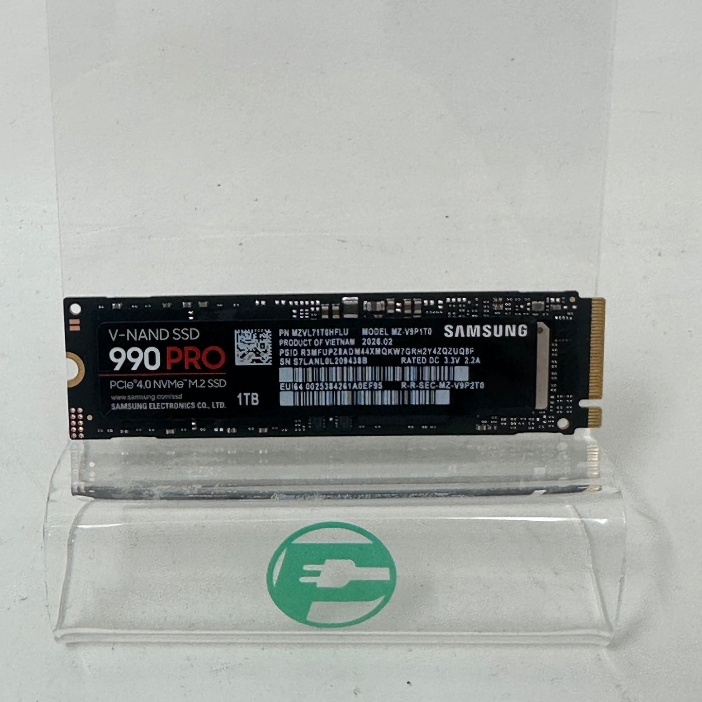 Samsung M.2 (2280) 990 Pro 1TB PCIe Gen 4.0 x4 SSD MZ-V9P1T0