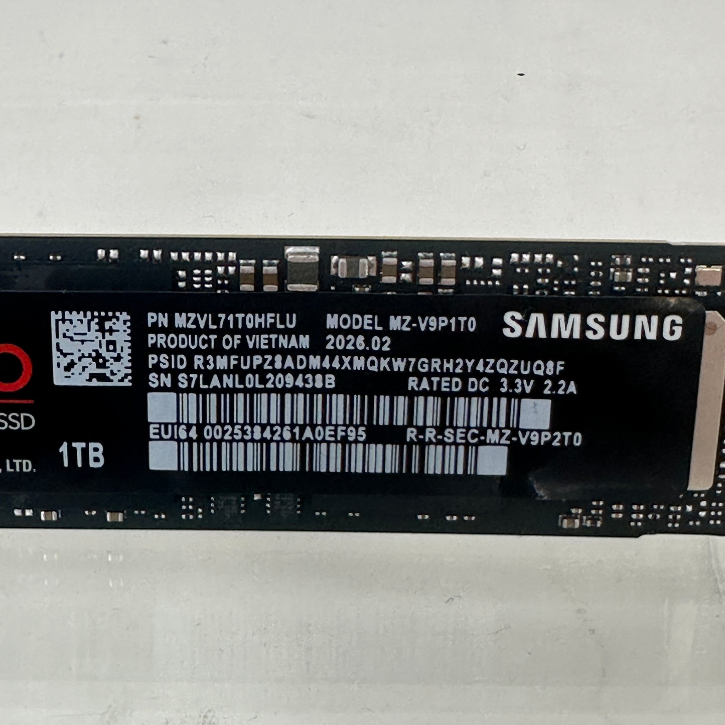 Samsung M.2 (2280) 990 Pro 1TB PCIe Gen 4.0 x4 SSD MZ-V9P1T0
