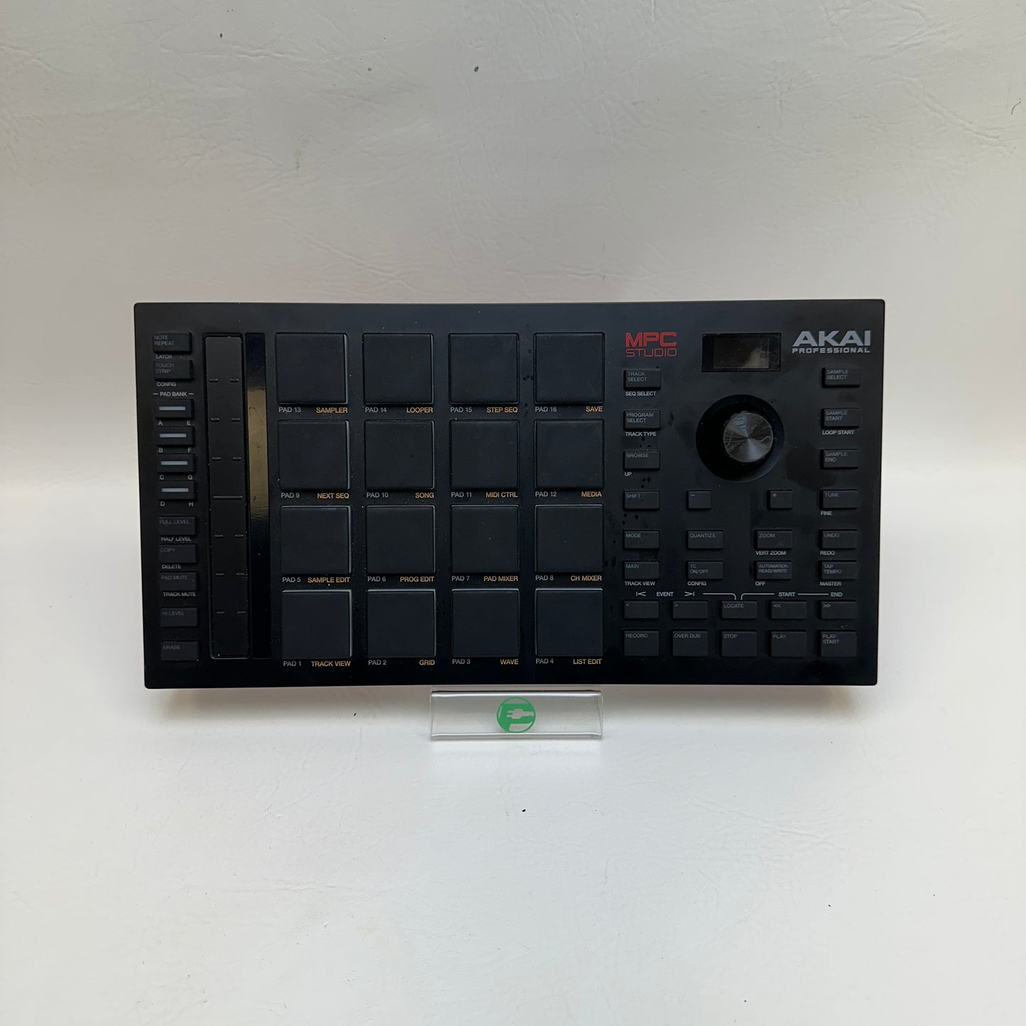 Akai Professional MPC Studio MIDI Music Production Controller