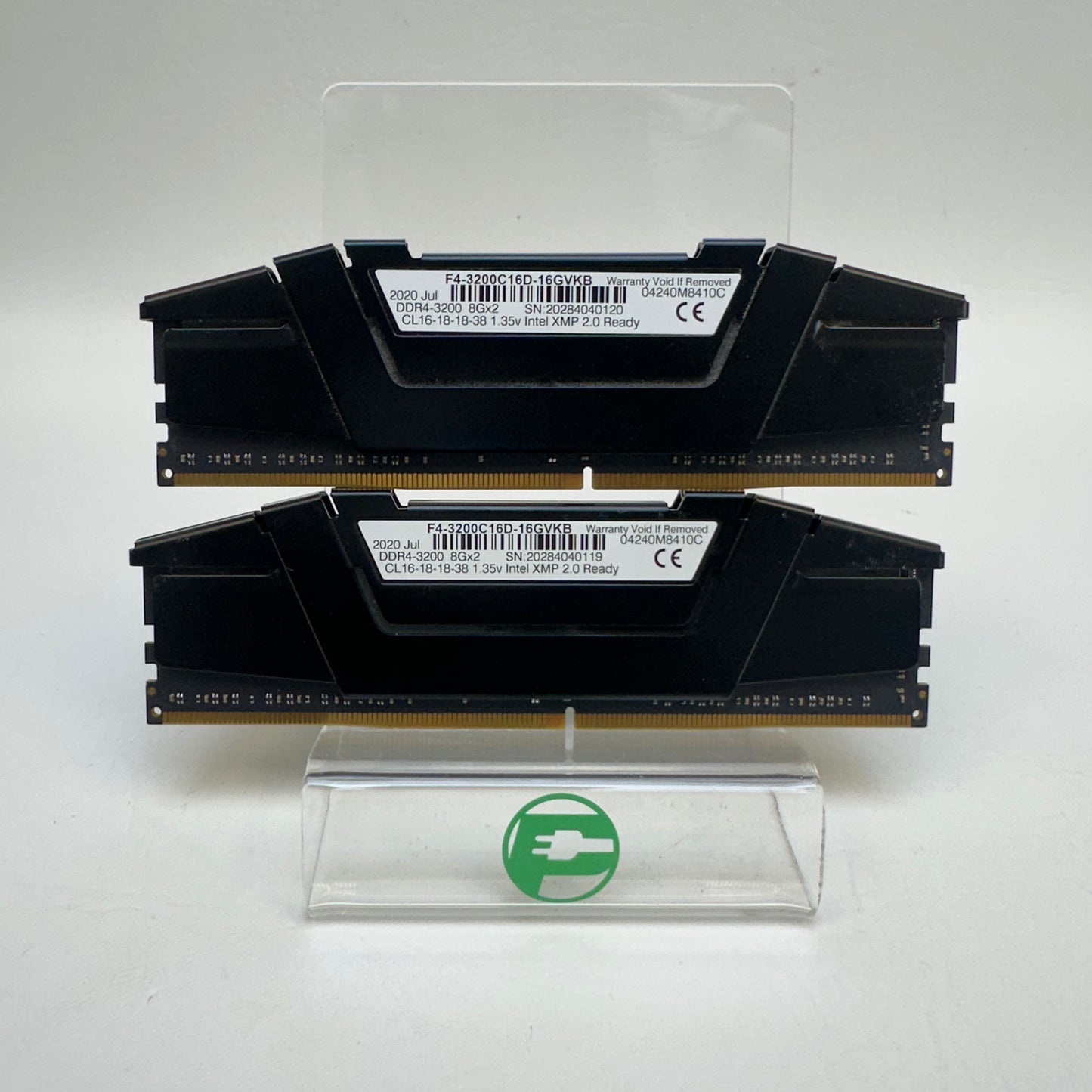 G.Skill Ripjaws V 16GB (2x8GB) RAM DDR4 3200MHz F4-3200C16D-16GVKB