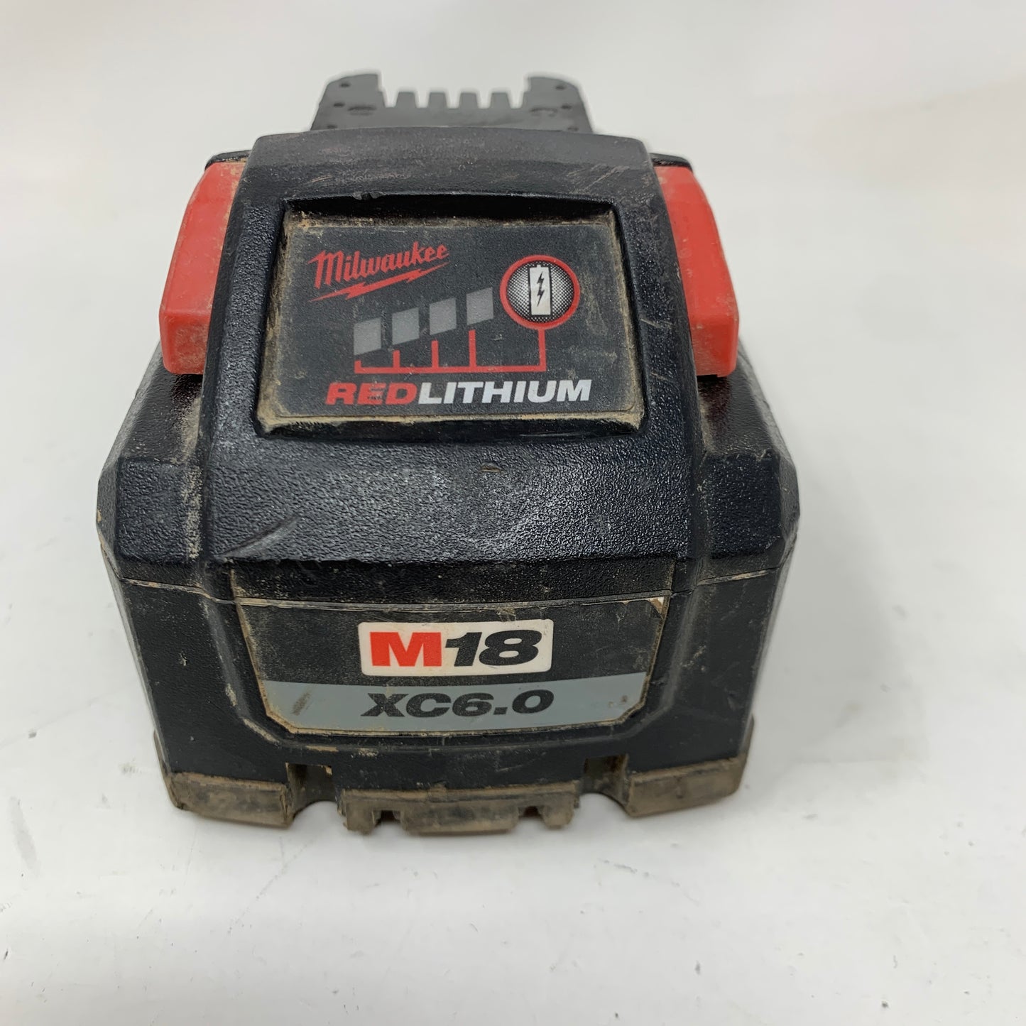 Milwaukee M18 Red Lithium-Ion (Li-ion) High OutPut XC6.0 48-11-1865