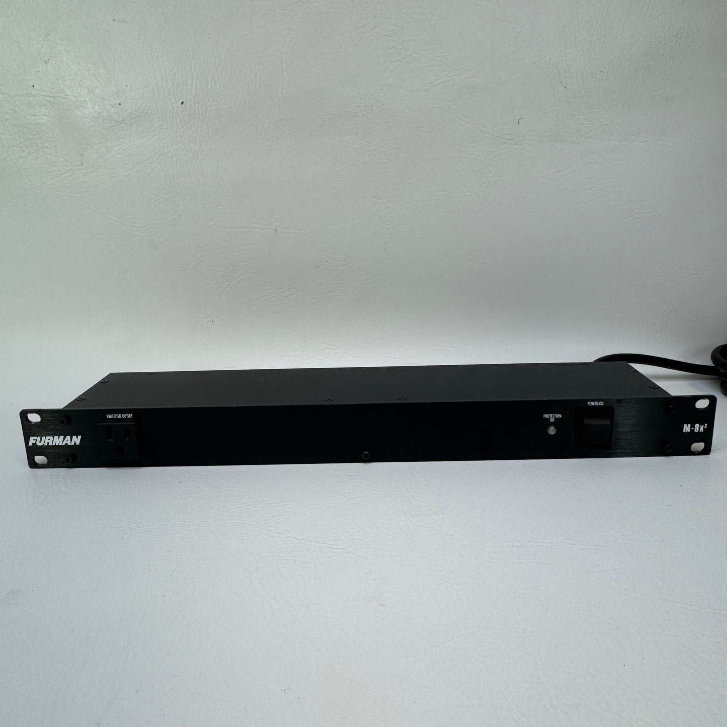 Furman M-8x2 15A Power Conditioner Rackmountable 9 Outle