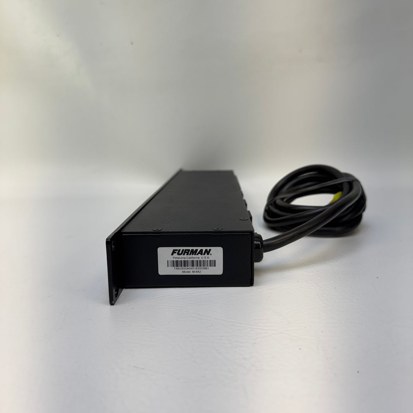 Furman M-8x2 15A Power Conditioner Rackmountable 9 Outle
