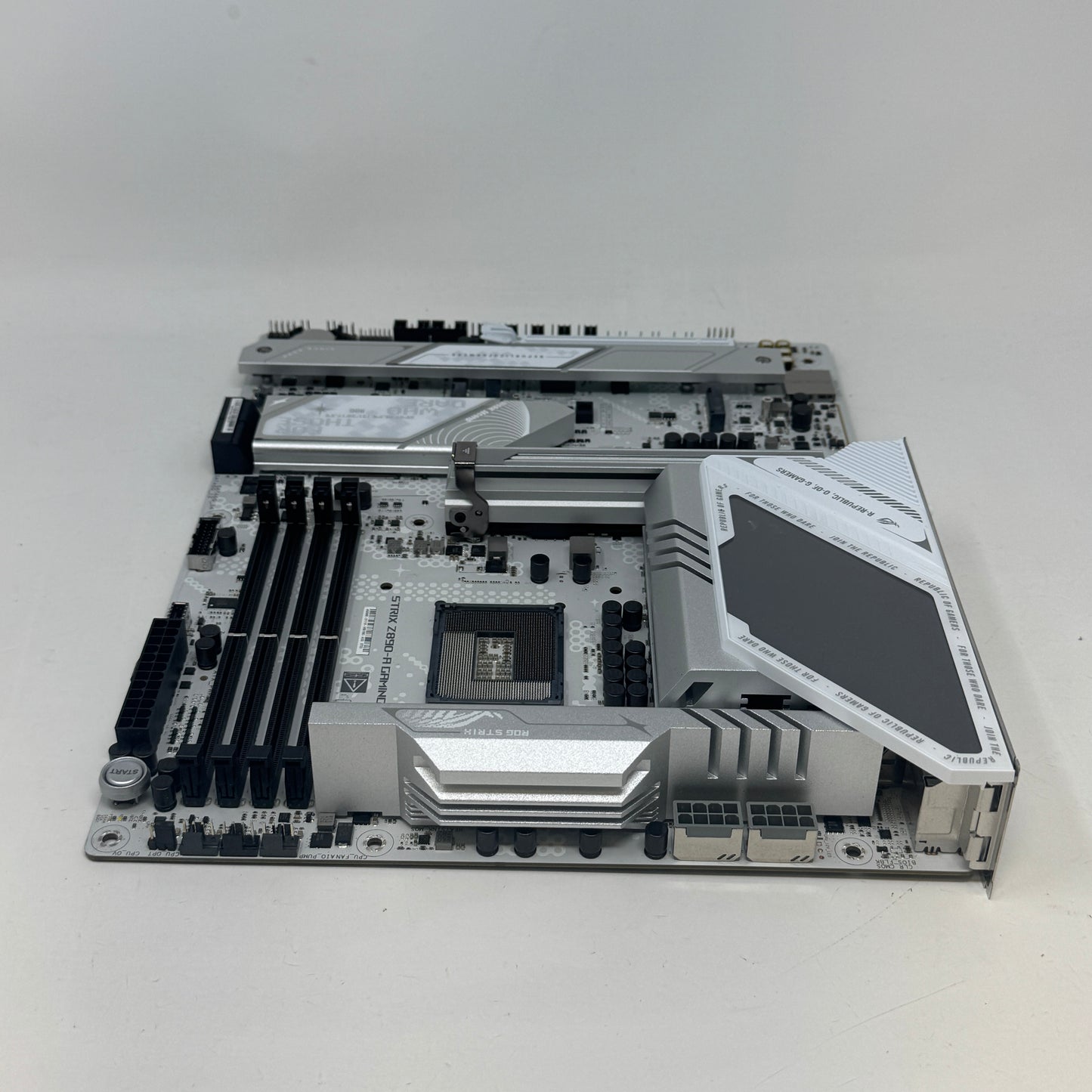 Asus ROG STRIX Z890-A GAMING WIFI LGA 1851 ATX Intel DDR5 Motherboard