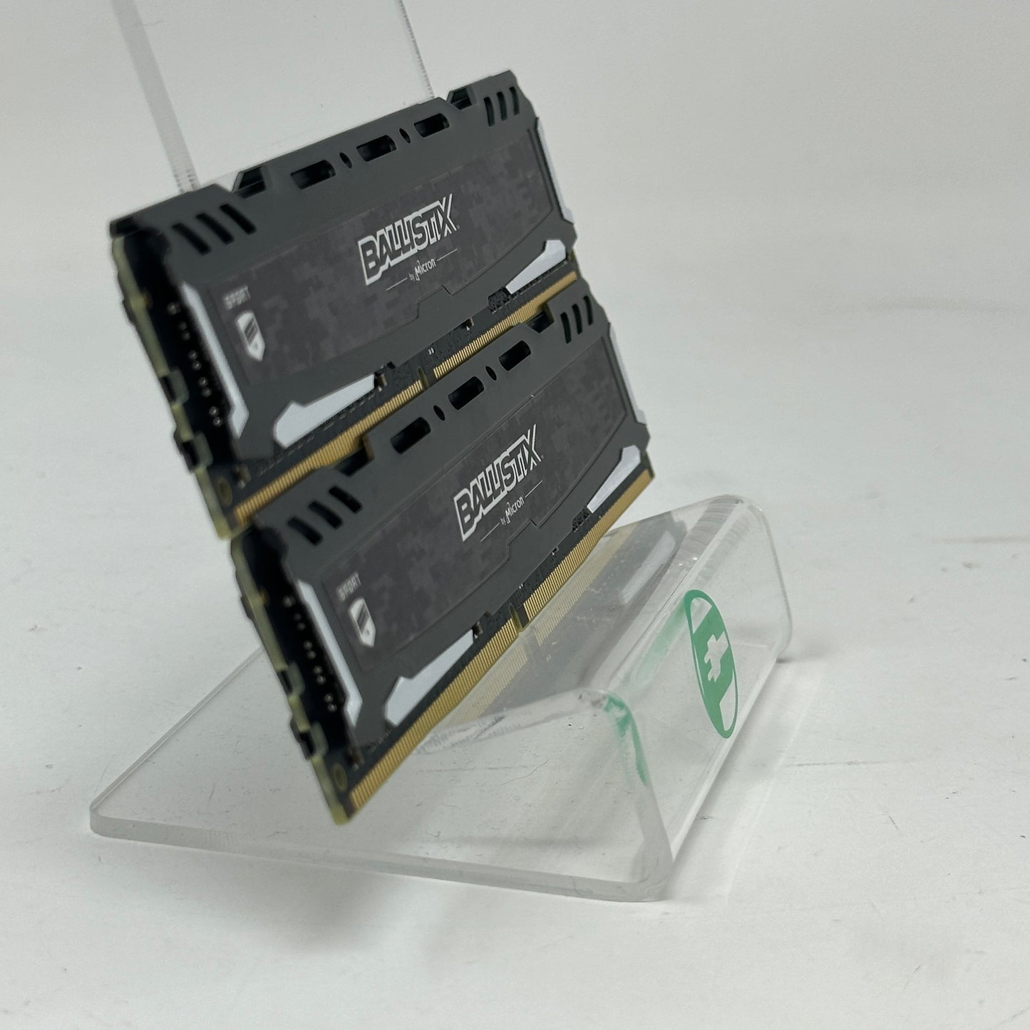 Micron Ballistix 16GB (2x8GB) RAM DDR4 2400MHz BLS8G4D240FSB.16FBD