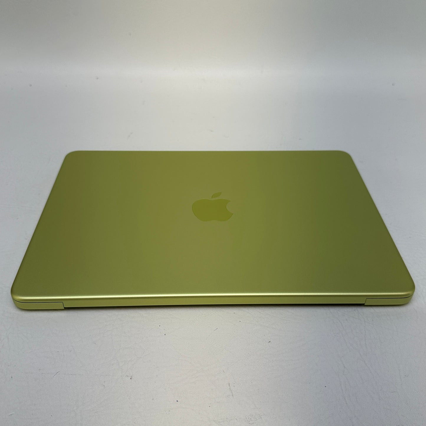 2026 Apple MacBook Neo 13" A18 Pro 5C GPU 4.0GHz 8GB RAM 512GB SSD A3404