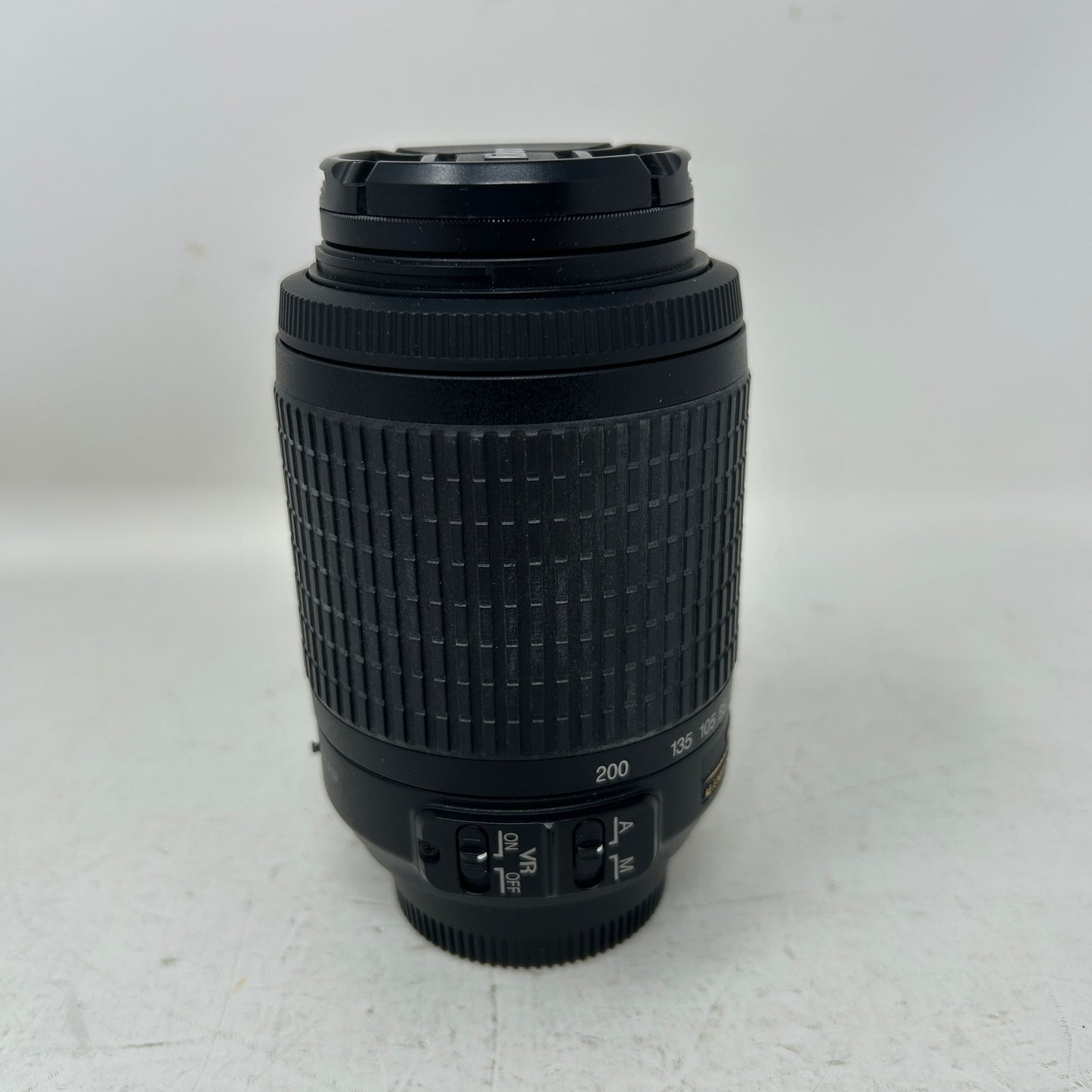 Nikon AF-S DX NIKKOR 55-200mm f/4-5.6 G ED Telephoto Zoom Lens