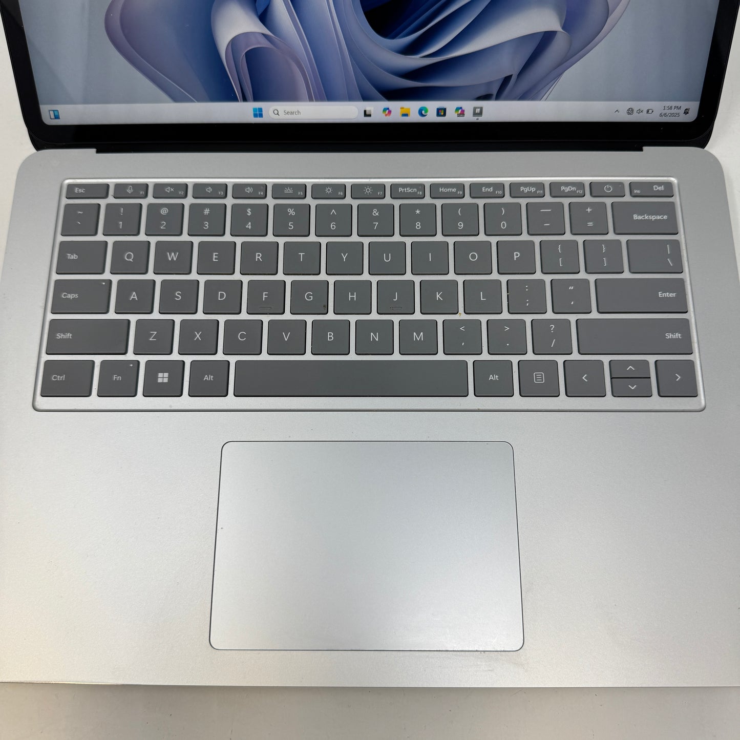 Microsoft Surface Laptop Studio 2 2029 14.4" i7-13800H 2.9GHz 64GB RAM 2TB SSD GeForce RTX 4060