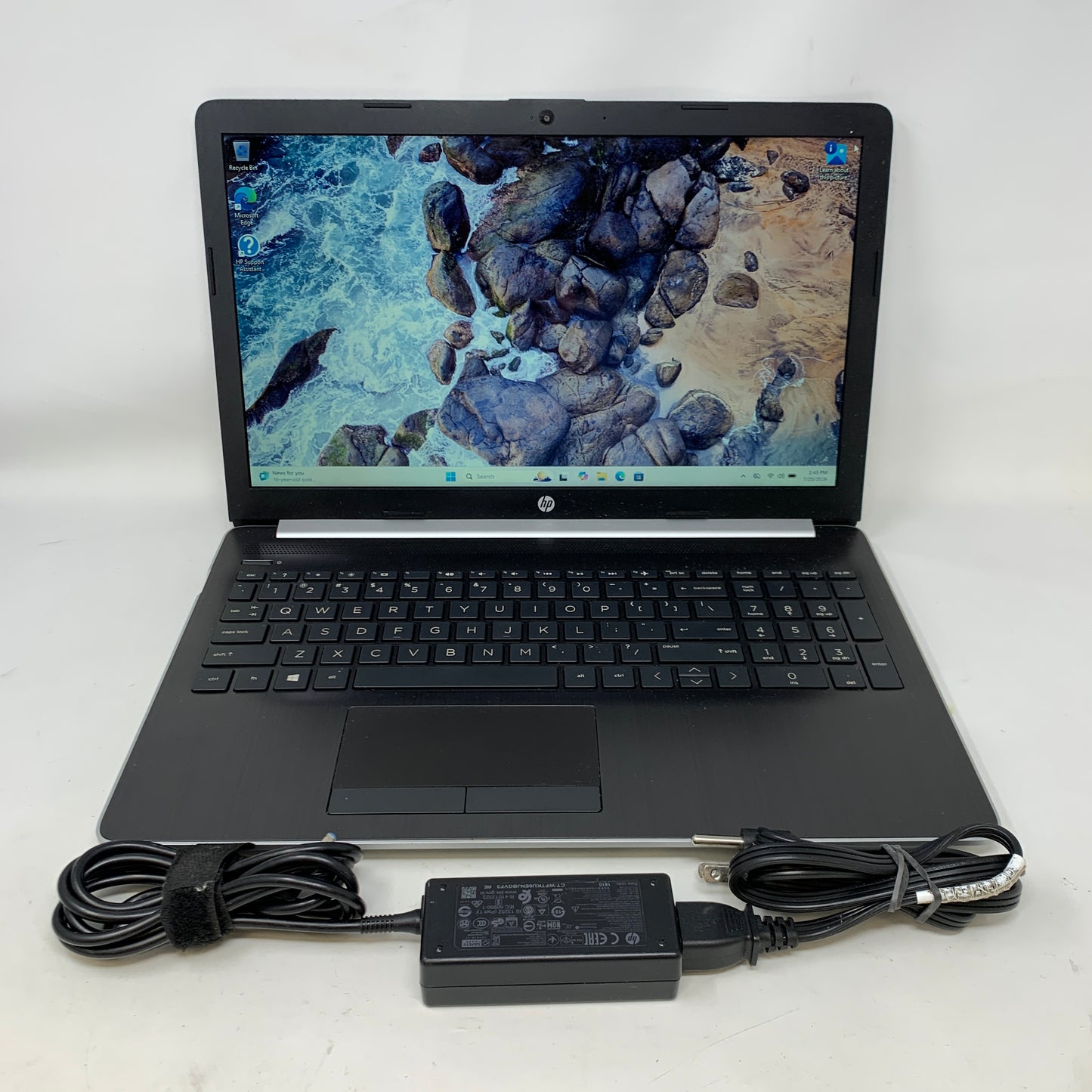 HP Laptop UU6LIRT 15.6" i5-8250U 1.6GHz 8GB RAM 128GB SSD