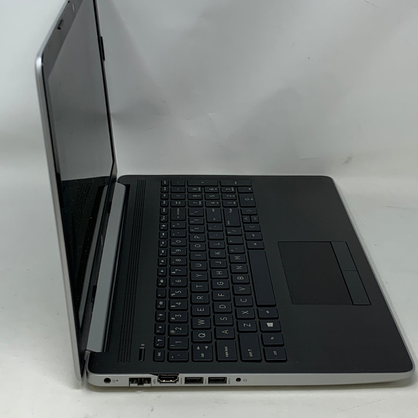 HP Laptop UU6LIRT 15.6" i5-8250U 1.6GHz 8GB RAM 128GB SSD