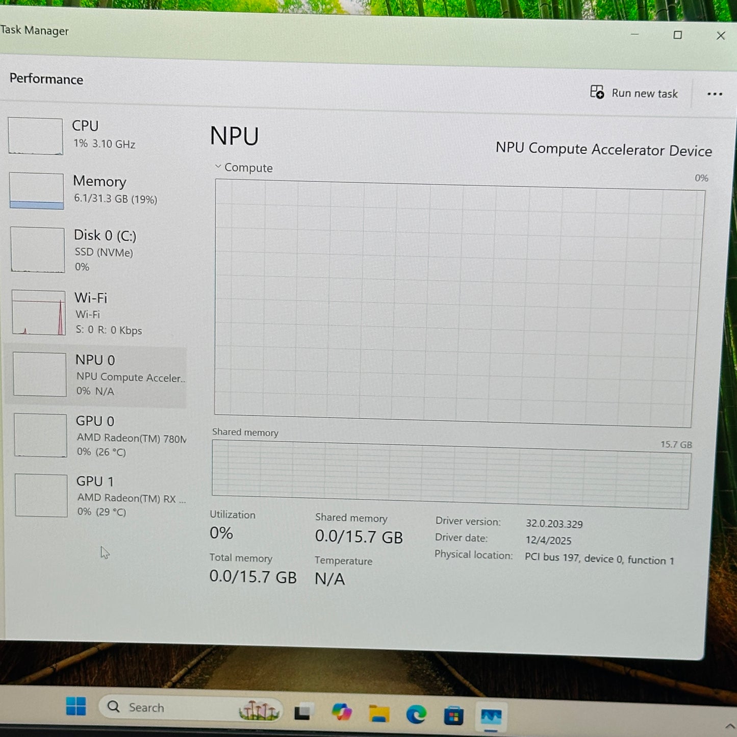 Framework Laptop 6 FRVR132 13.5" Ryzen 7 7840HS 3.8GHz 32GB RAM 1TB SSD