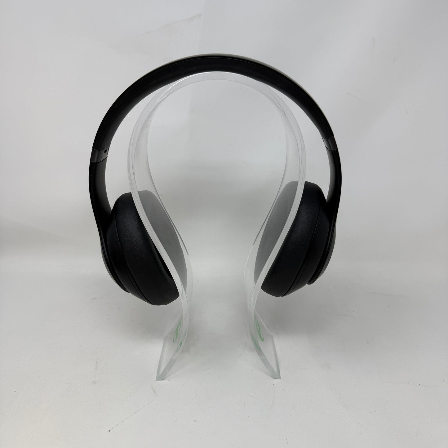 Beats Studio Pro Wireless Over-Ear Bluetooth Headphones Black MQTP3LL/A
