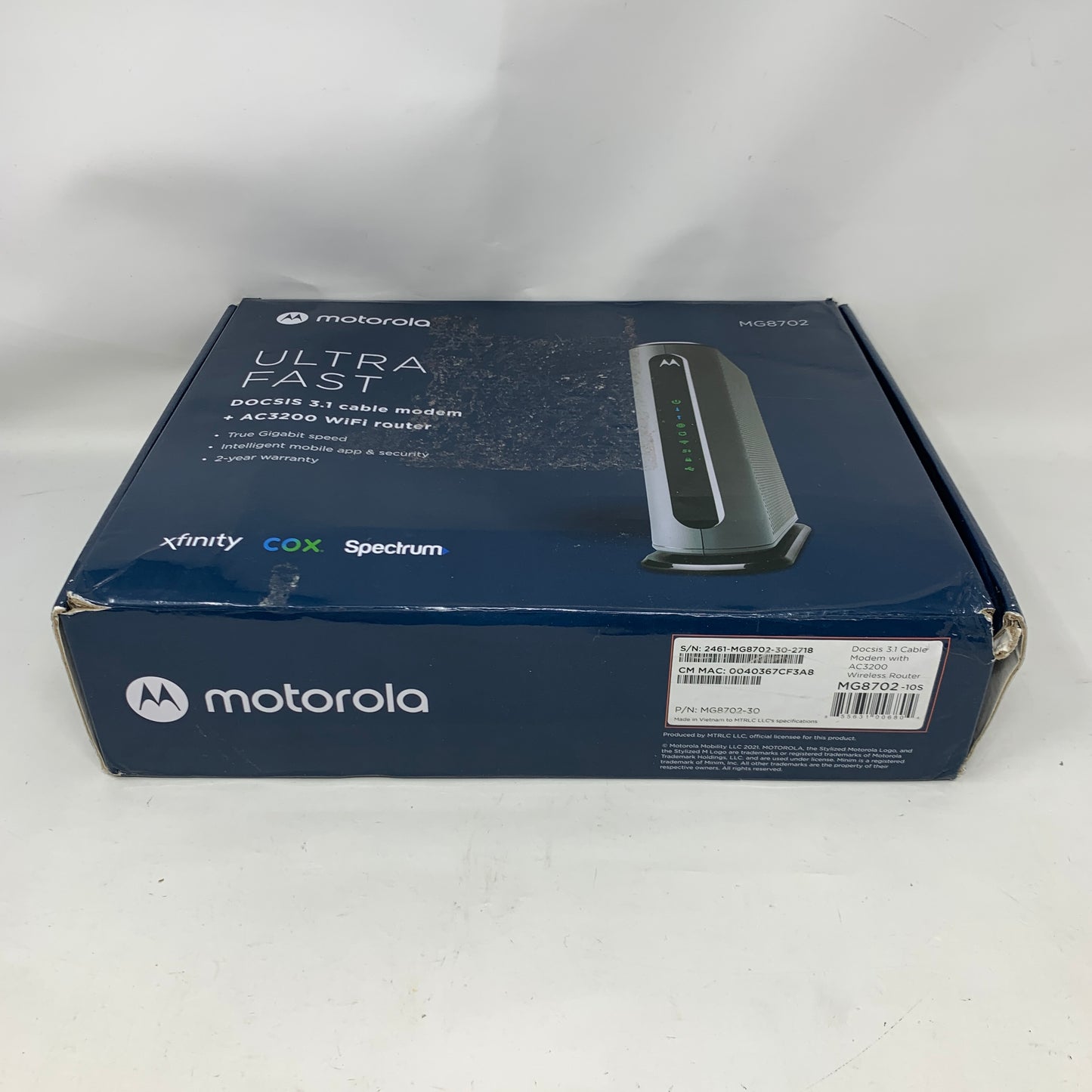 Motorola MG8702 Ultra-Fast DOCSIS 3.1 Cable Modem + AC3200 Dual-Band WiFi Router