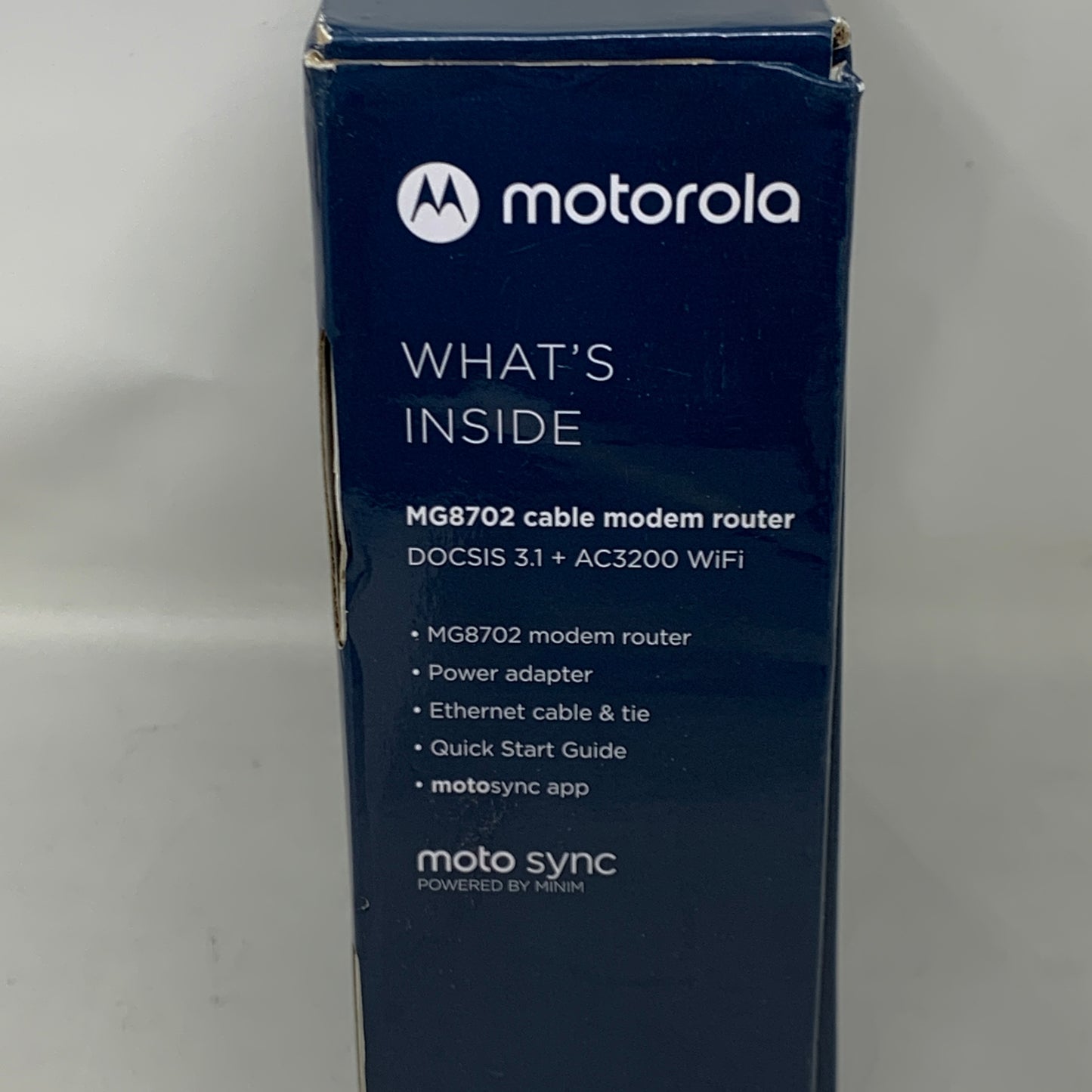 Motorola MG8702 Ultra-Fast DOCSIS 3.1 Cable Modem + AC3200 Dual-Band WiFi Router