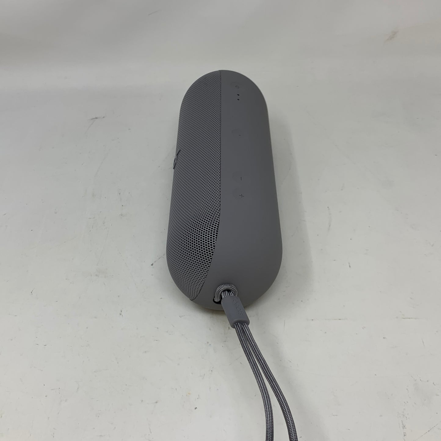 Beats Pill Bluetooth Wireless Speaker Grey Water Resistant A3211