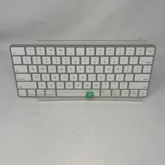 Apple Magic Keyboard A1644 Silver Wireless Bluetooth Keyboard Rechargeable