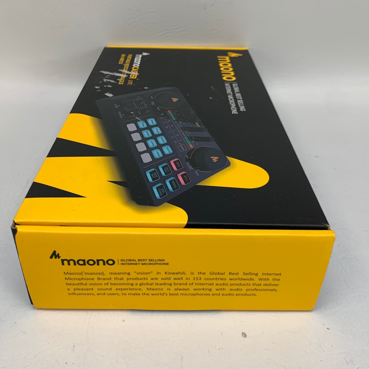 New Maono Maonocaster Lite All-In-One Podcast Production Stud AU-AM200