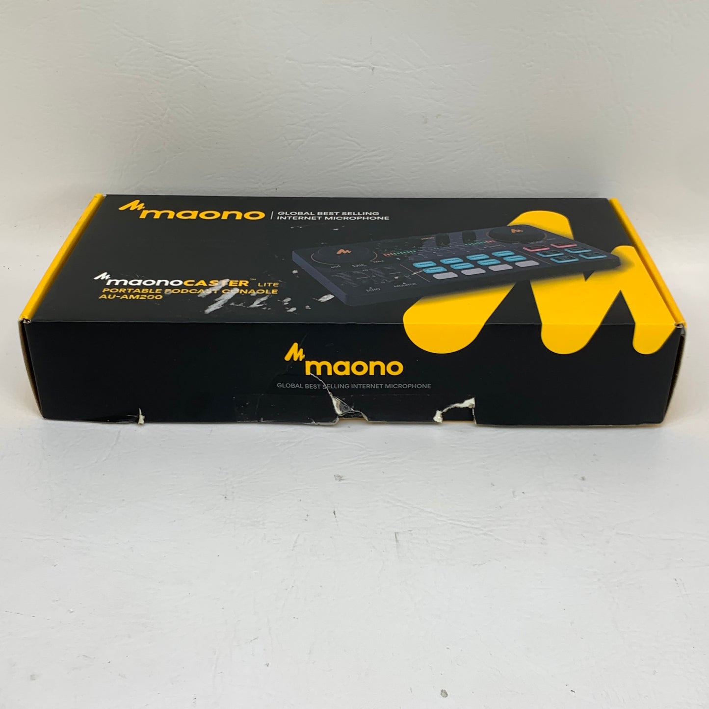 New Maono Maonocaster Lite All-In-One Podcast Production Stud AU-AM200