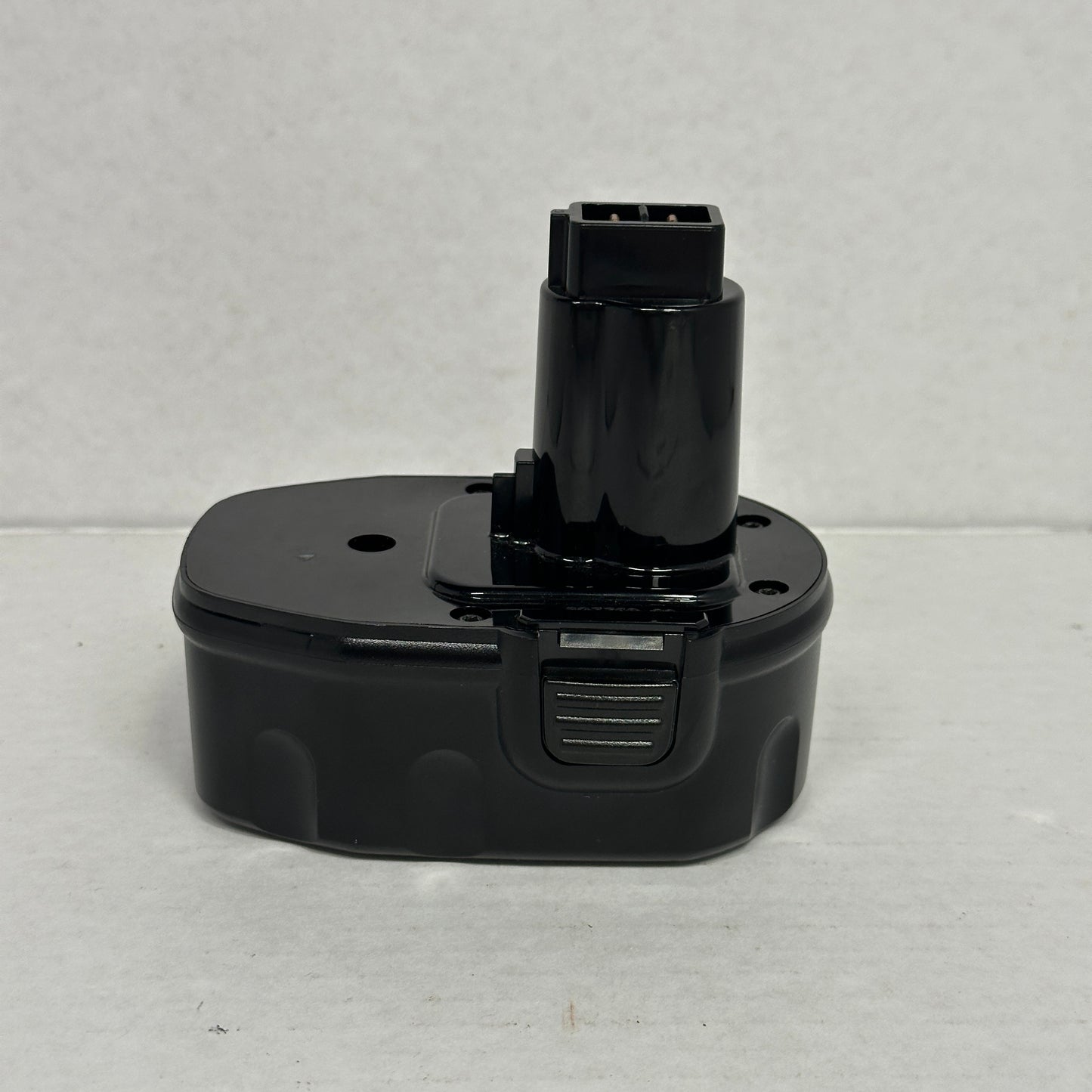 DeWalt DW9094 14.4V Battery Pack Black
