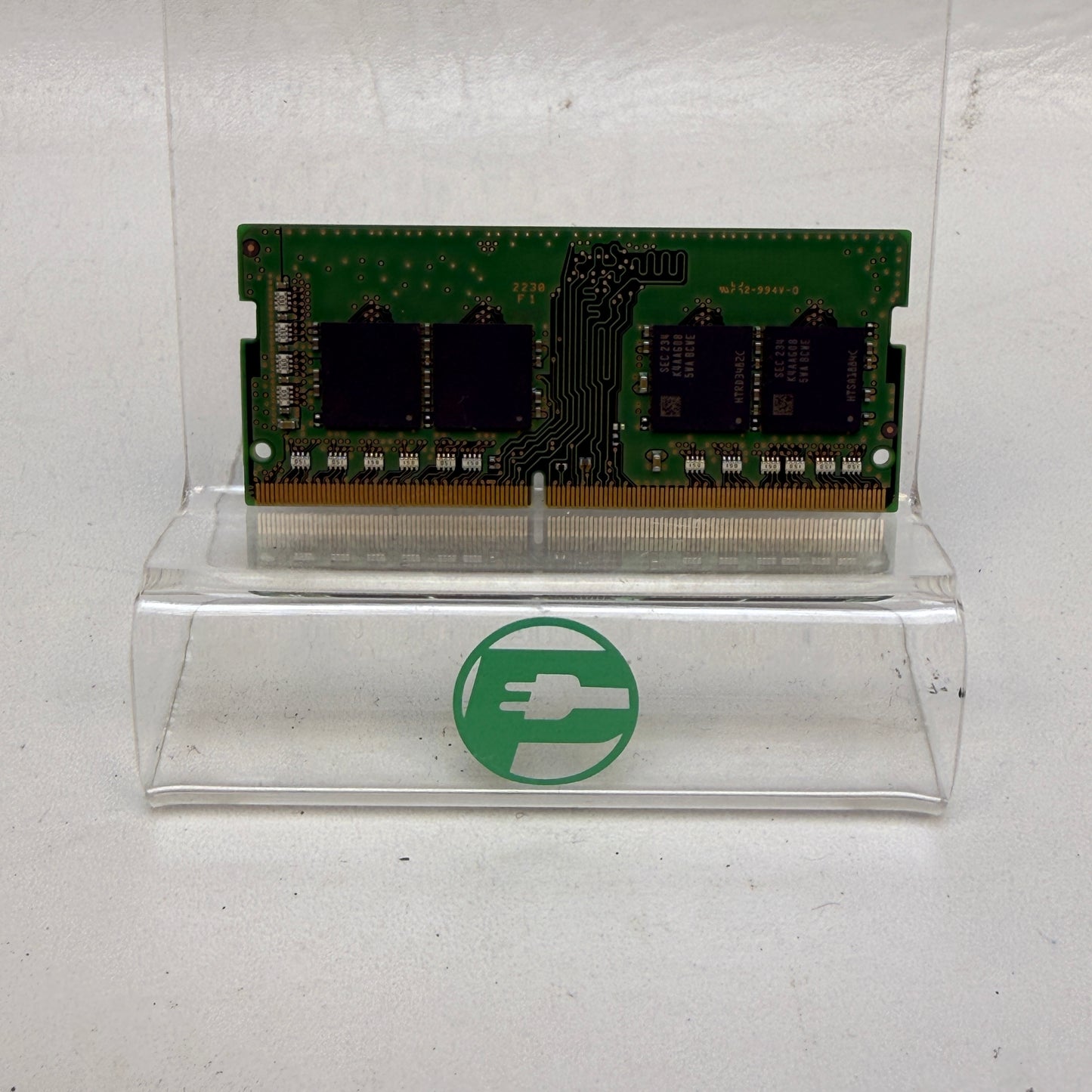 Samsung M471A2G43AB2-CWE 16GB (1x16GB) RAM DDR4 3200MHz