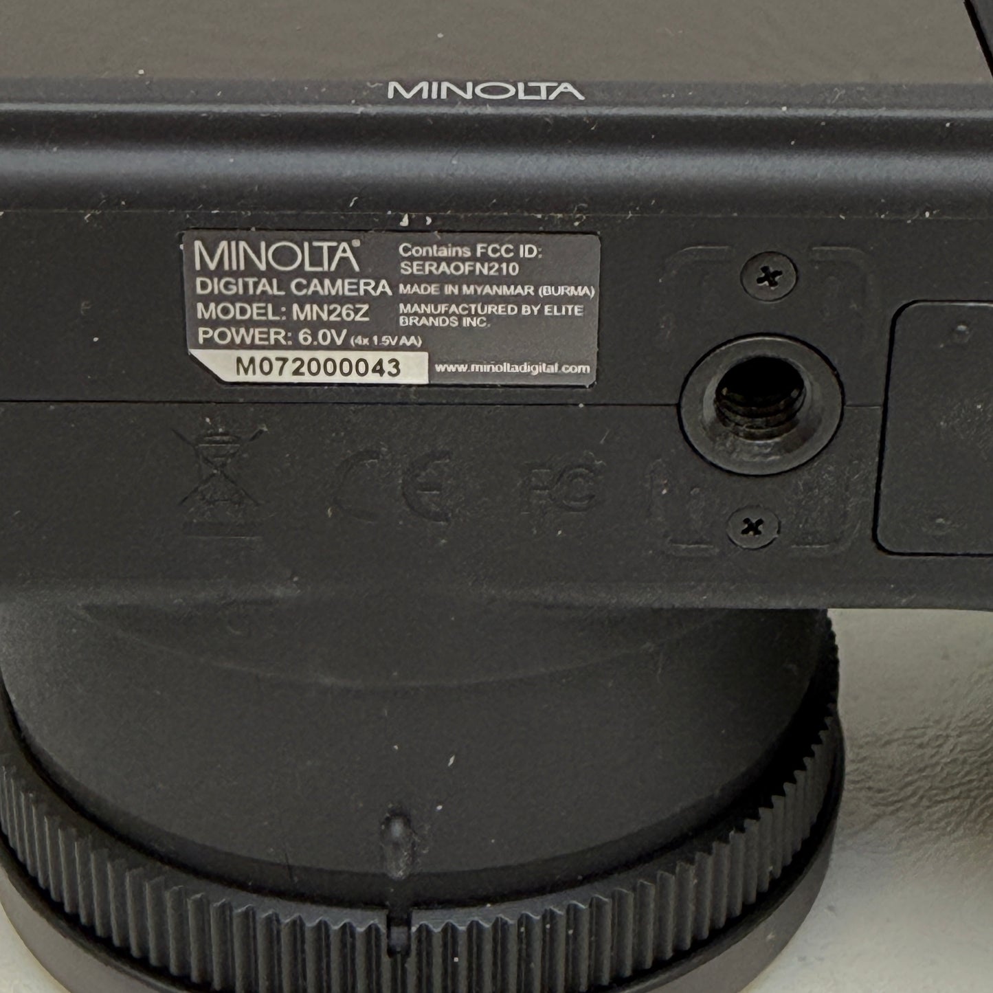 Minolta ProShot MN26Z 20MP Bridge Camera 26x Optical Zoom 1080p HD