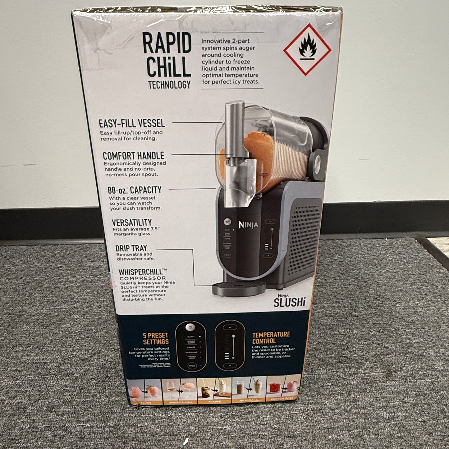 New Ninja SLUSHi FS301 2Qt Professional Frozen Drink Maker Machine