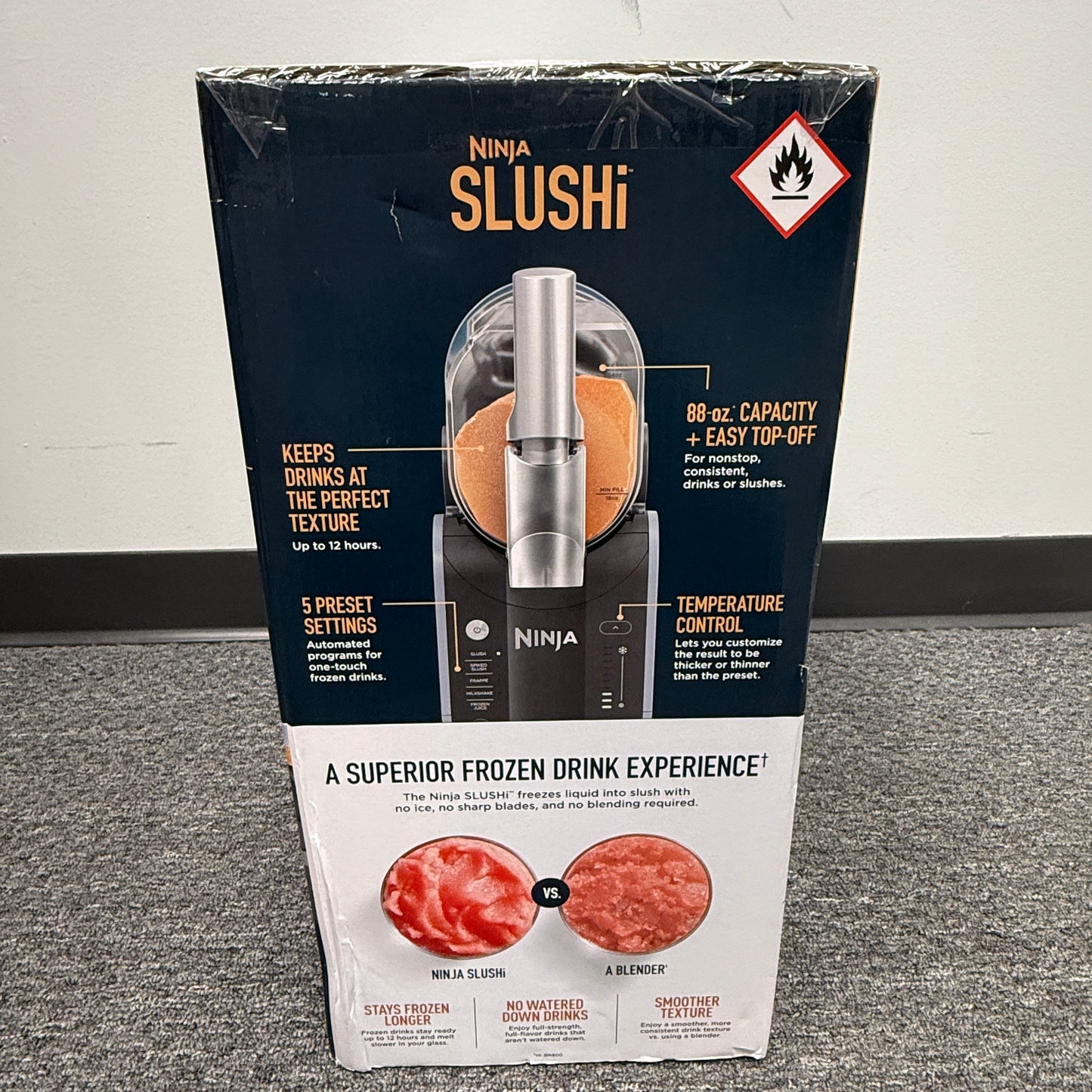 New Ninja SLUSHi FS301 2Qt Professional Frozen Drink Maker Machine