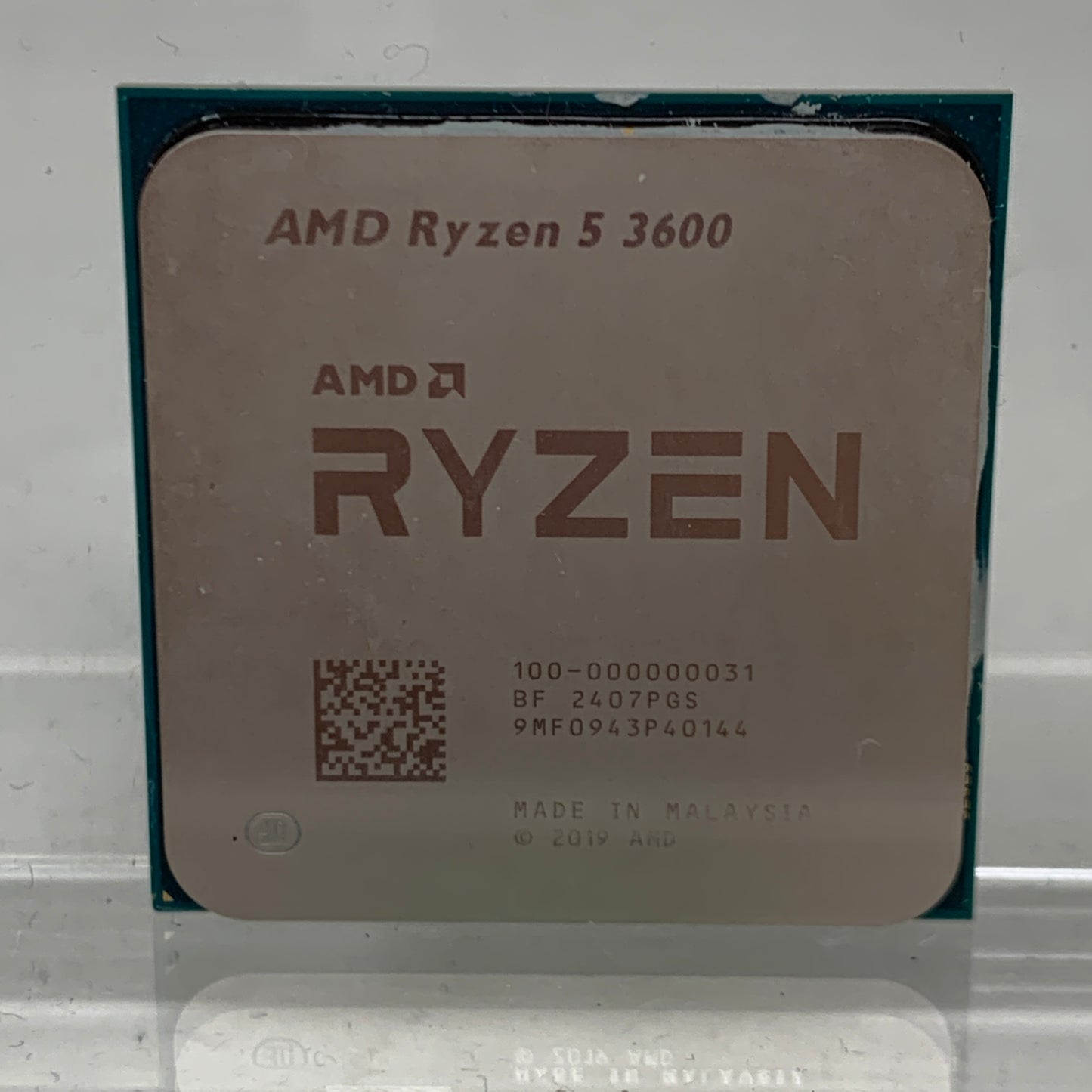 AMD Ryzen 5 3600 3.60GHz 6 Core 100-000000031 12 Thread AM4