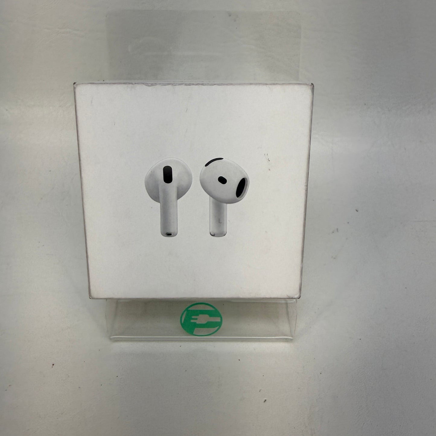 New Apple AirPods 4th Gen with Charging Case A3053 A3058 A3050 MXP63LL/A