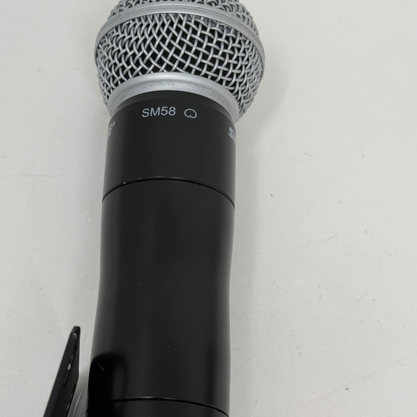 Shure ULXD4 G50 Digital Wireless Microphone Receiver System