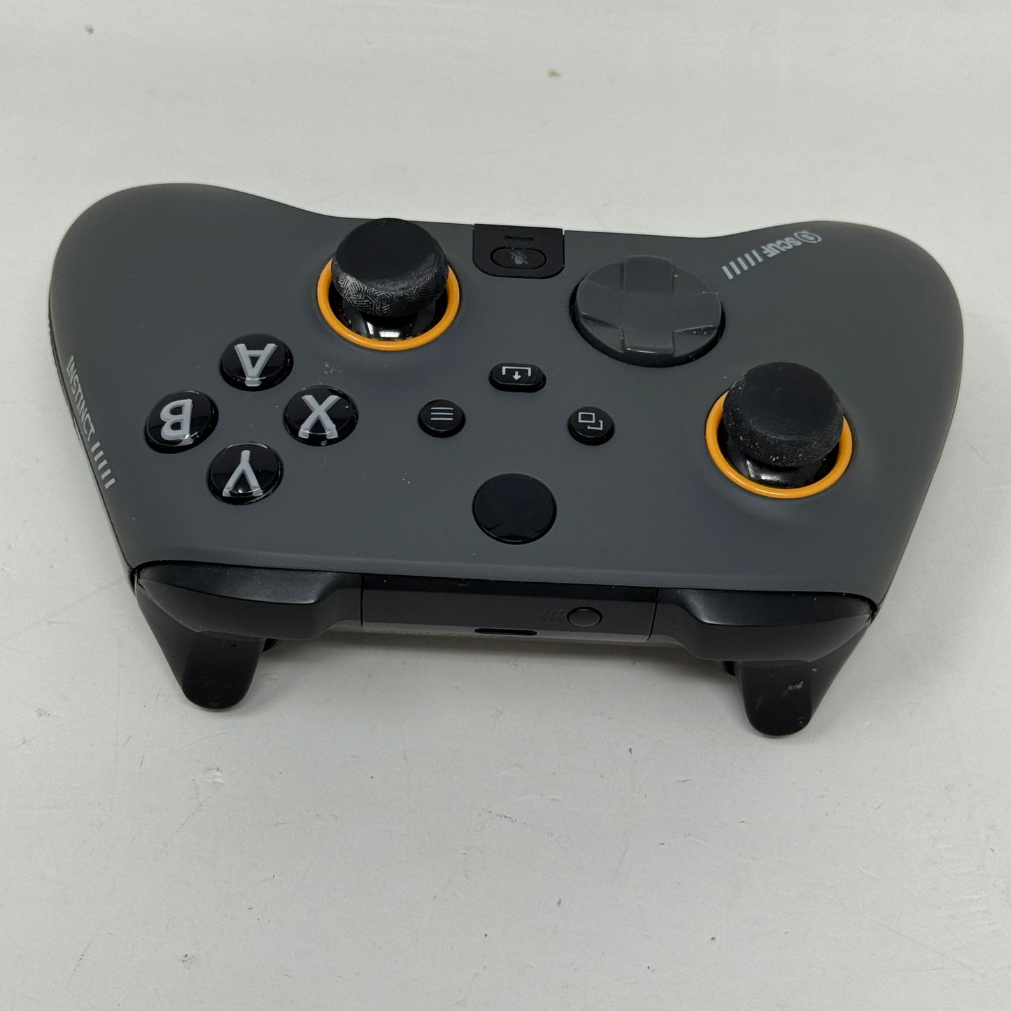 Scuf Instinct Wireless  Controller 504-178-04-102-NA