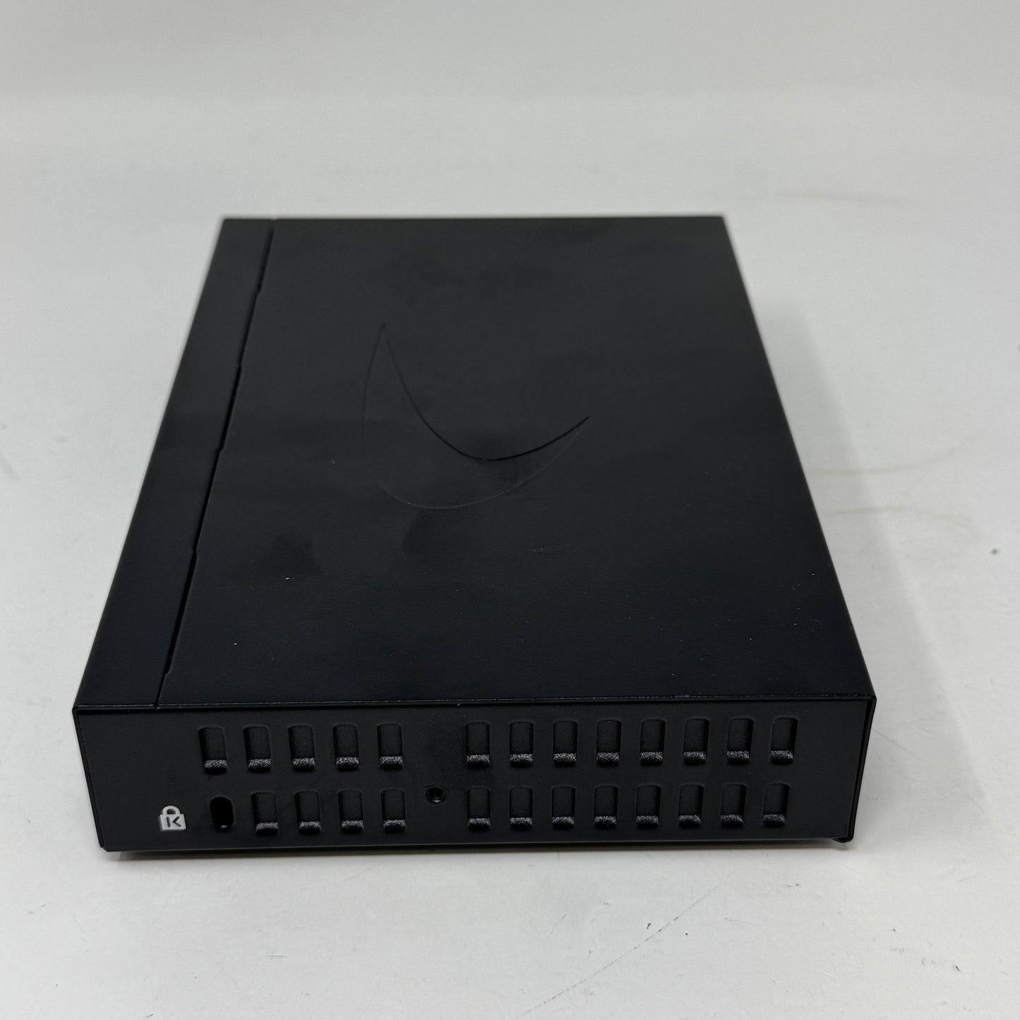 SonicWall TZ370 Network Security Appliance APL57-100